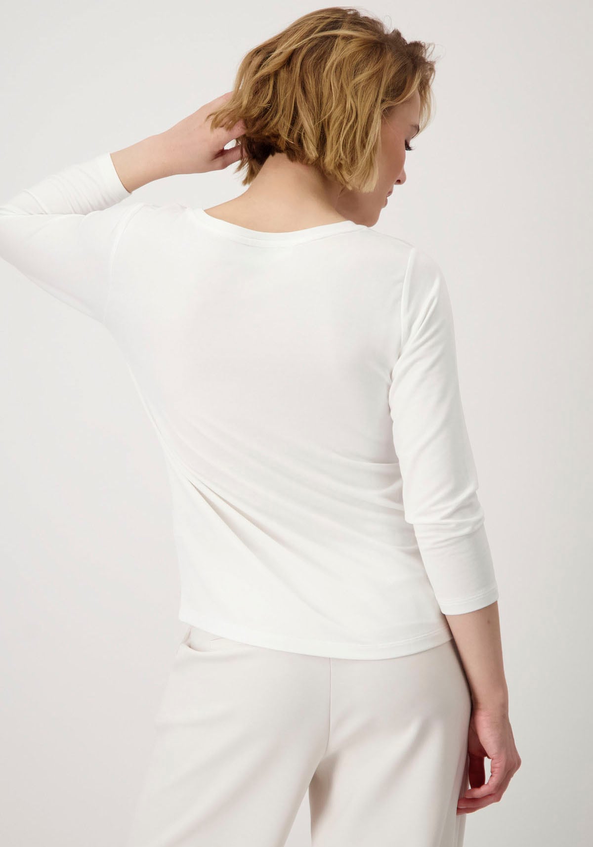 Monari Rundhalsshirt, mit Frontprint und Glitzernieten