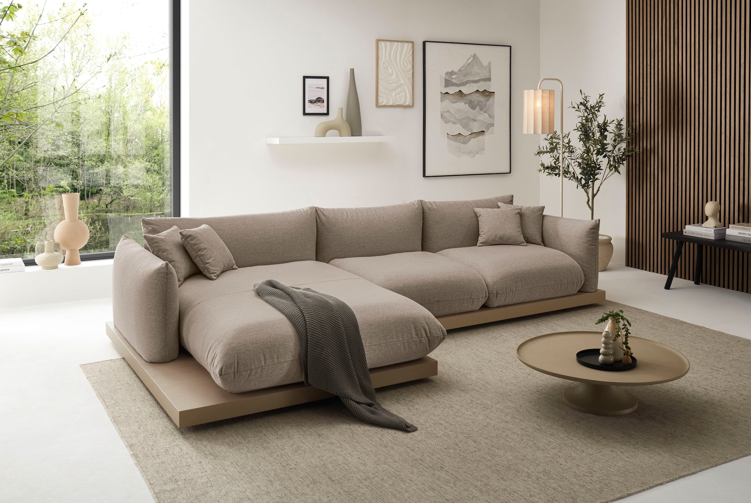 OTTO home Ecksofa »Kalix L-Form, 323 cm - OTTO. Verlässliche Qualität.« Designsofa, auf Holzplateau, Strukturstoff, hoher Sitzkomfort