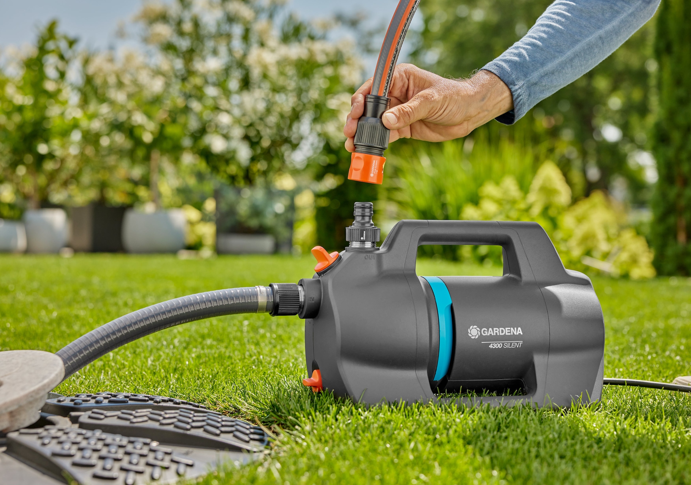 GARDENA Gartenpumpe »4300 Silent«, ideal für ambitionierte Einsteiger, 4300 l/h, 650 W