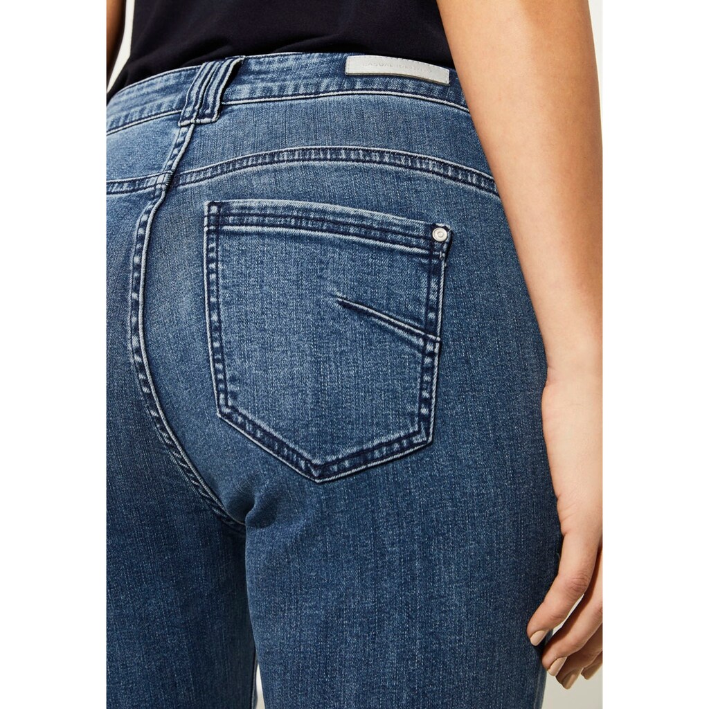 Comma 5-Pocket-Jeans, mit Wascheffekt