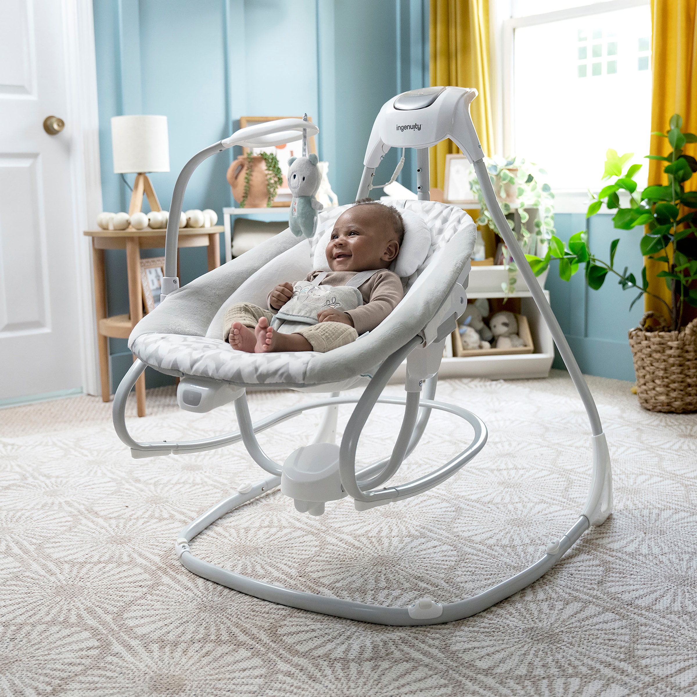 ingenuity Babywippe »SimpleComfort Compact Soothing Swing & Rocker - Raylan« mit Sound-Effekt