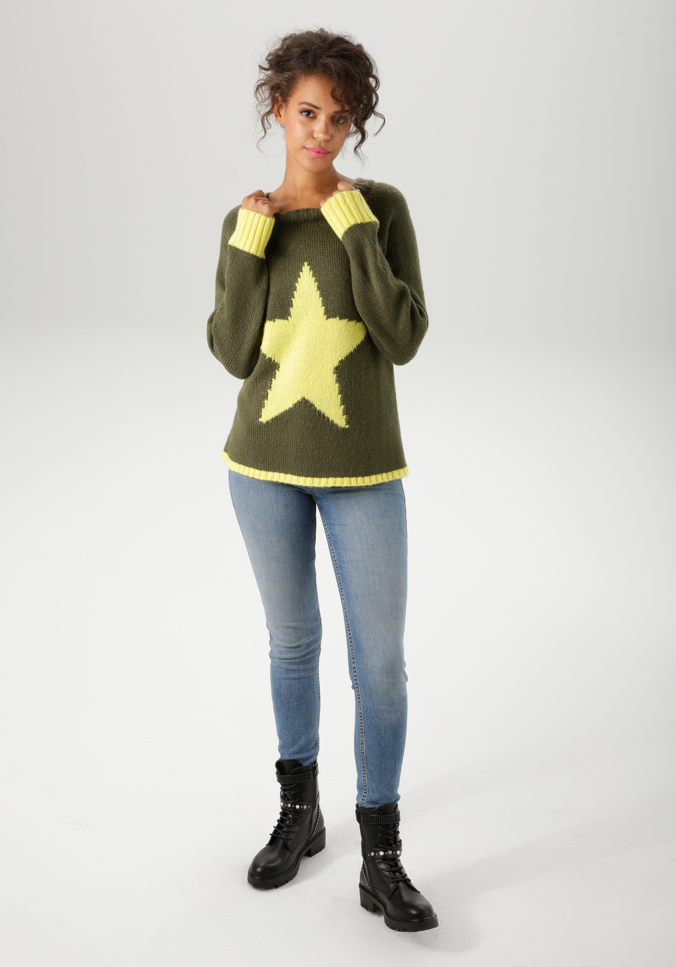 Aniston CASUAL Strickpullover mit großem Stern im Vorderteil