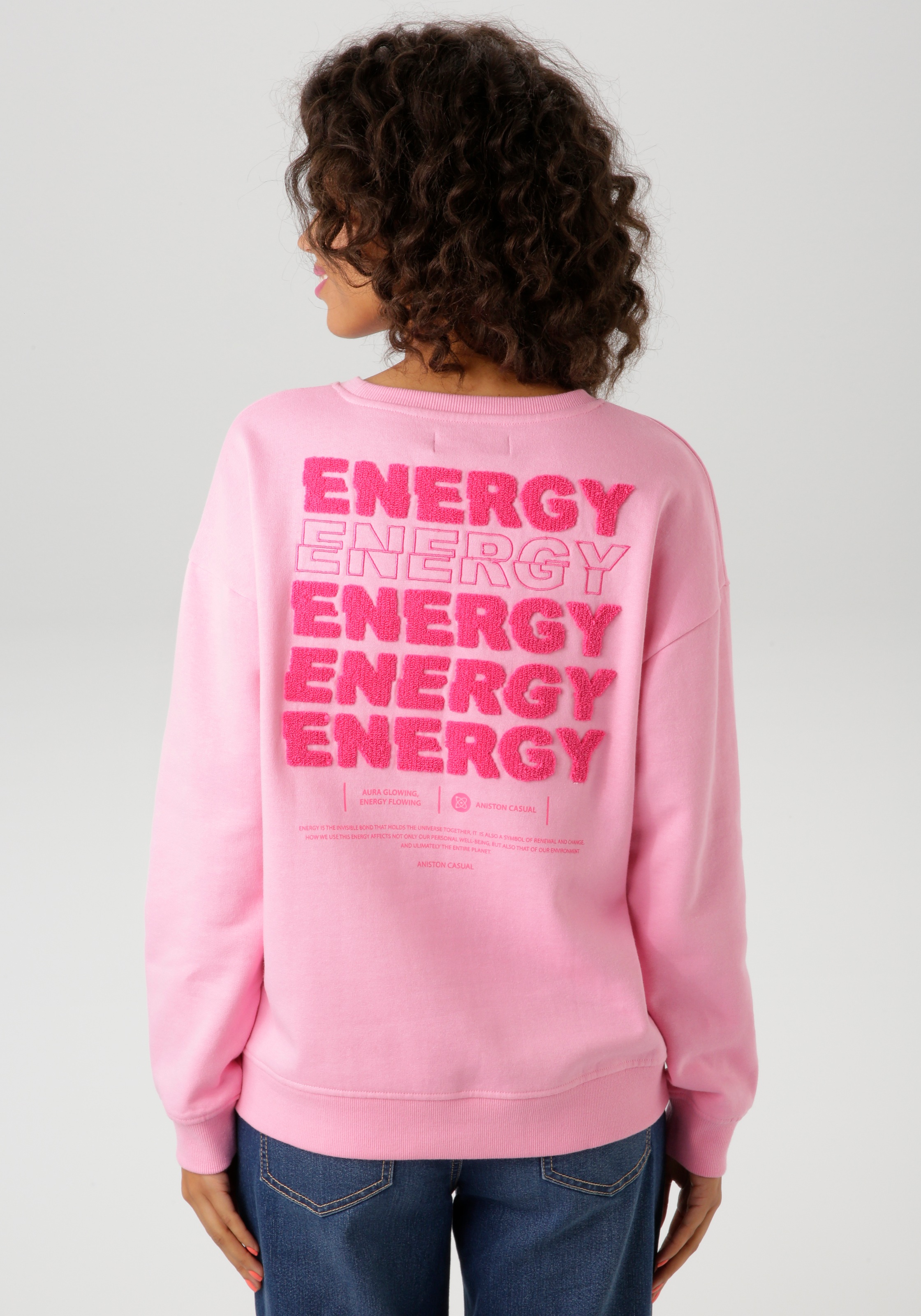 Aniston CASUAL Sweatshirt, hinten mit Applikationen, Stickerei und Schriftzügen