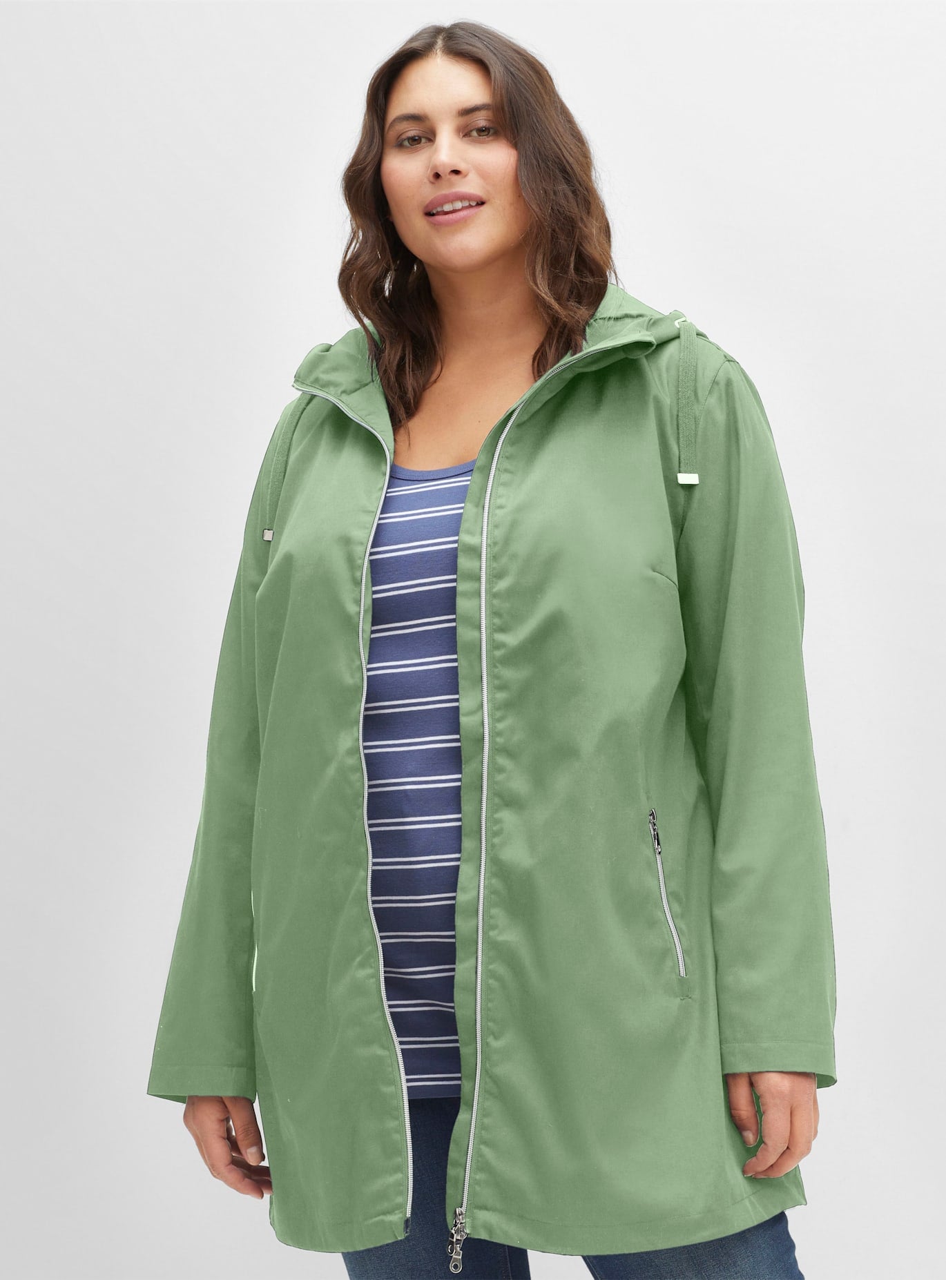 Sheego Outdoorjacke mit Kapuze