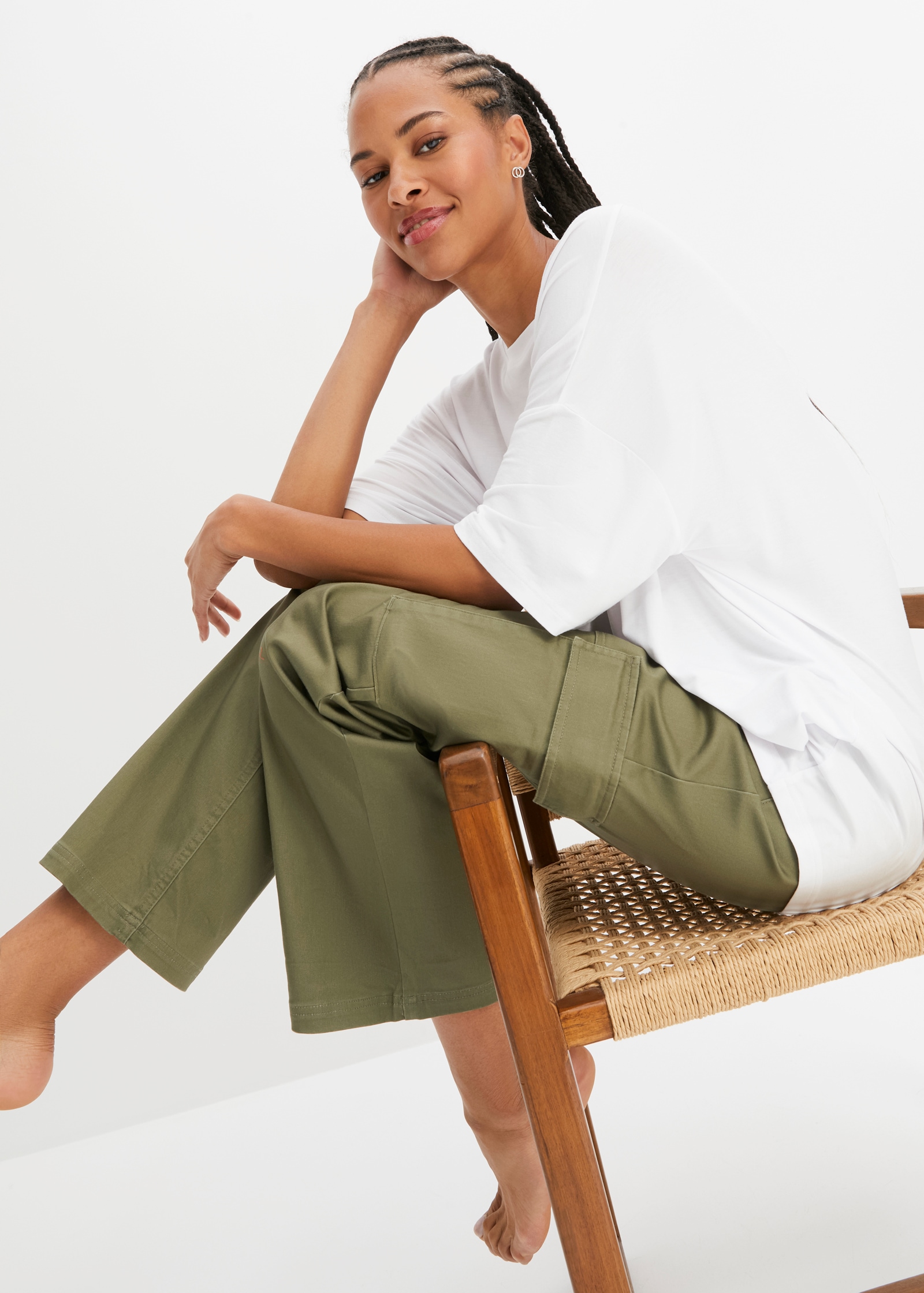 bonprix Oversize-Shirt oversize Passform, Halbarm-Design, aus Viskose und Elasthan