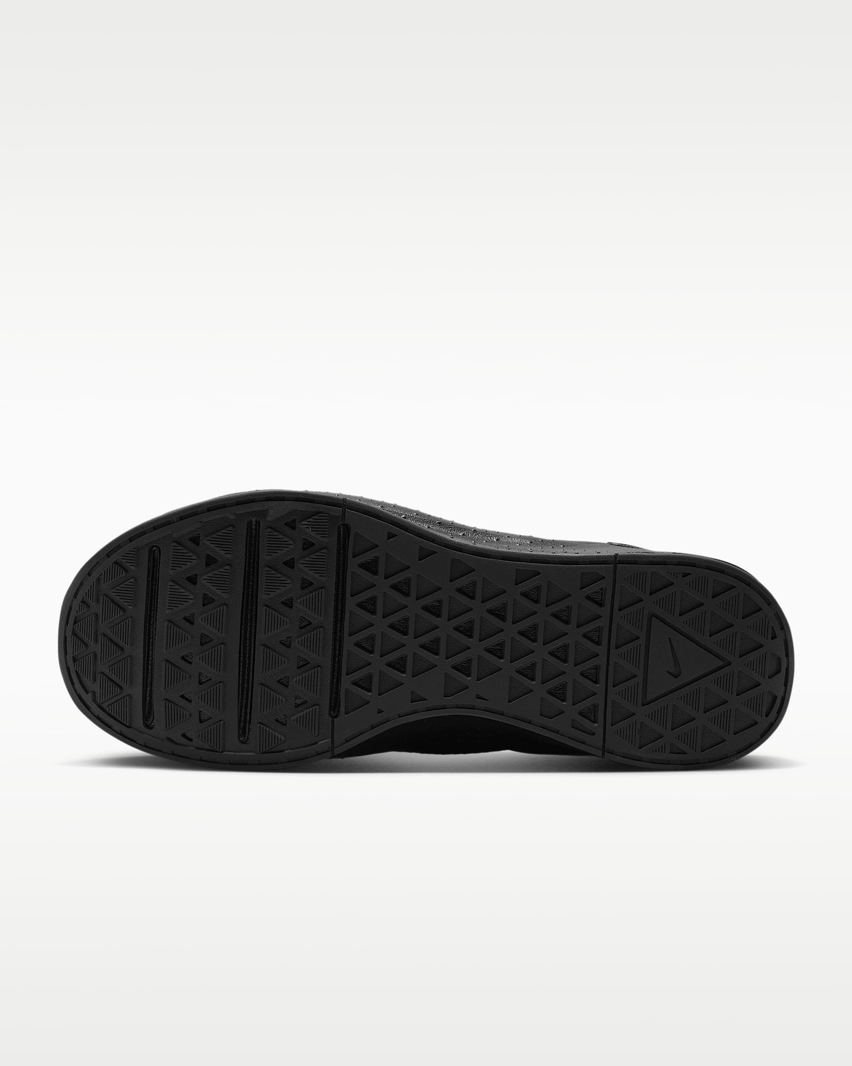 Nike Trainingsschuh »MC Trainer 4«  ideal fürs Gym und Fitnessstudio