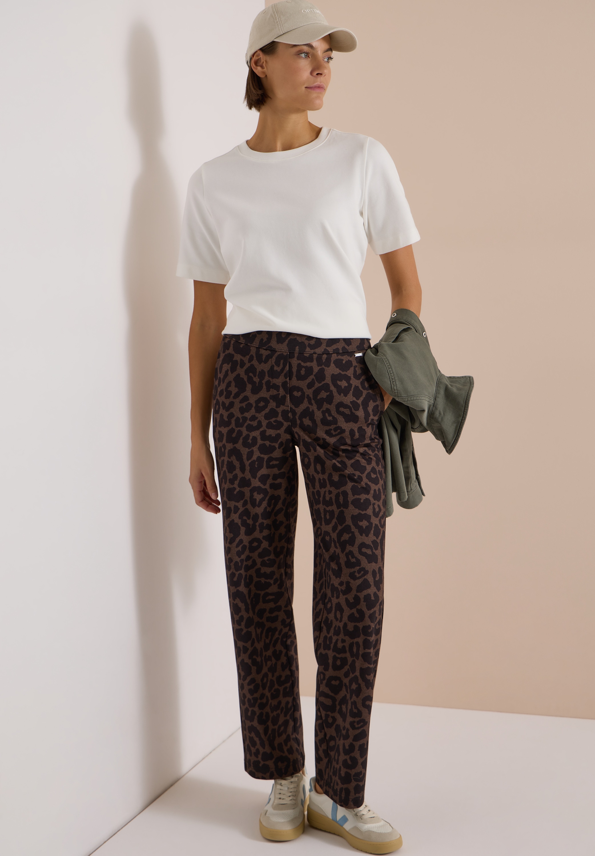 Cecil Stoffhose »Style NEELE«  mit Leo-Muster und elastischem Bund - Loose Fit