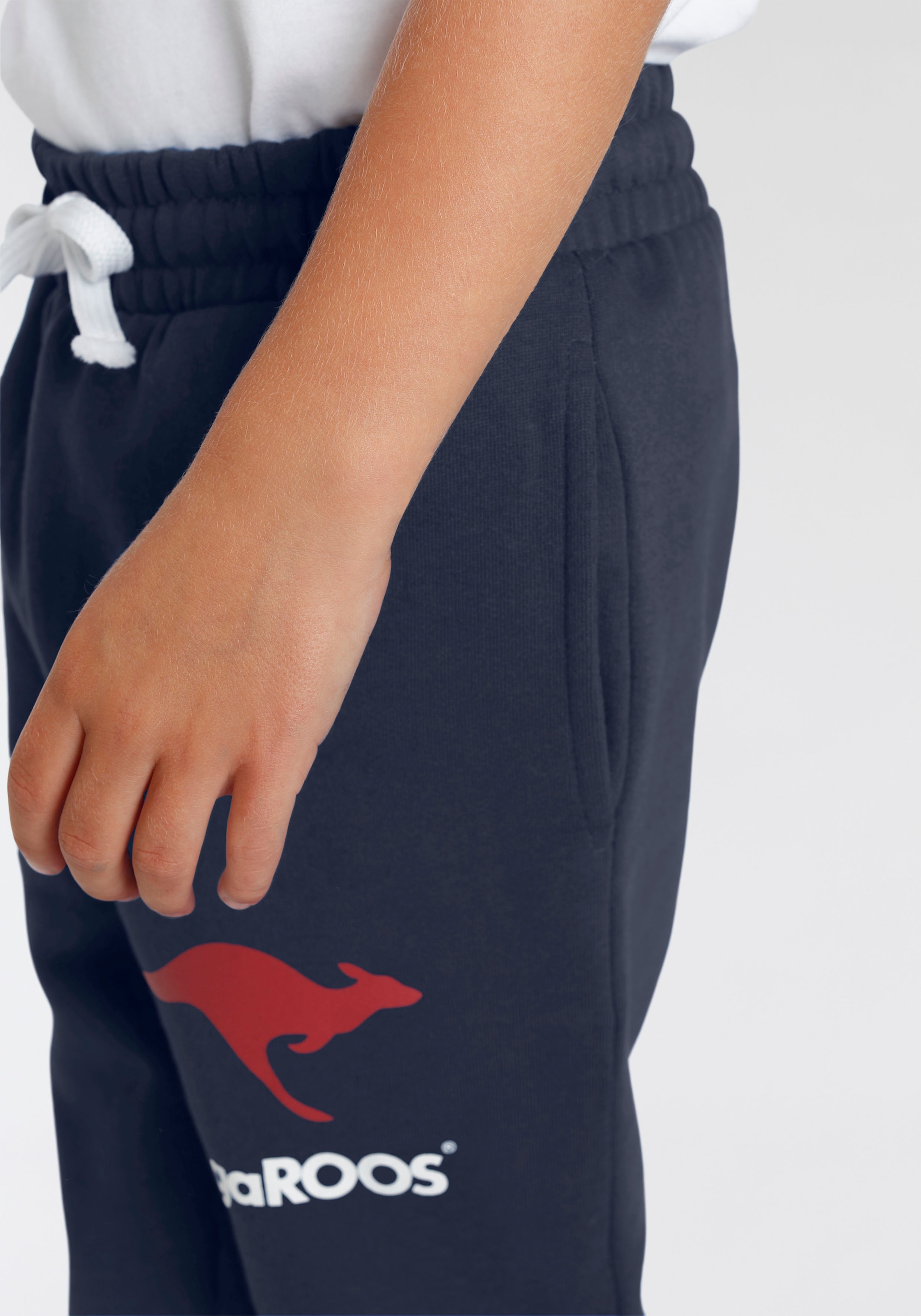 KangaROOS Sweathose »Jogginghose mit Logo-Print«, Basic für kleine Jungen