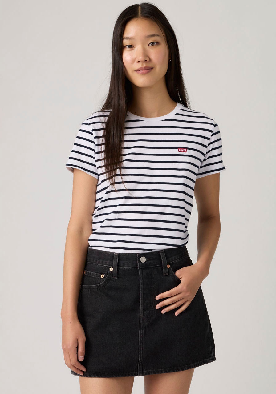 Levi's® T-Shirt »PERFECT TEE« mit kleiner Logo-Stickerei