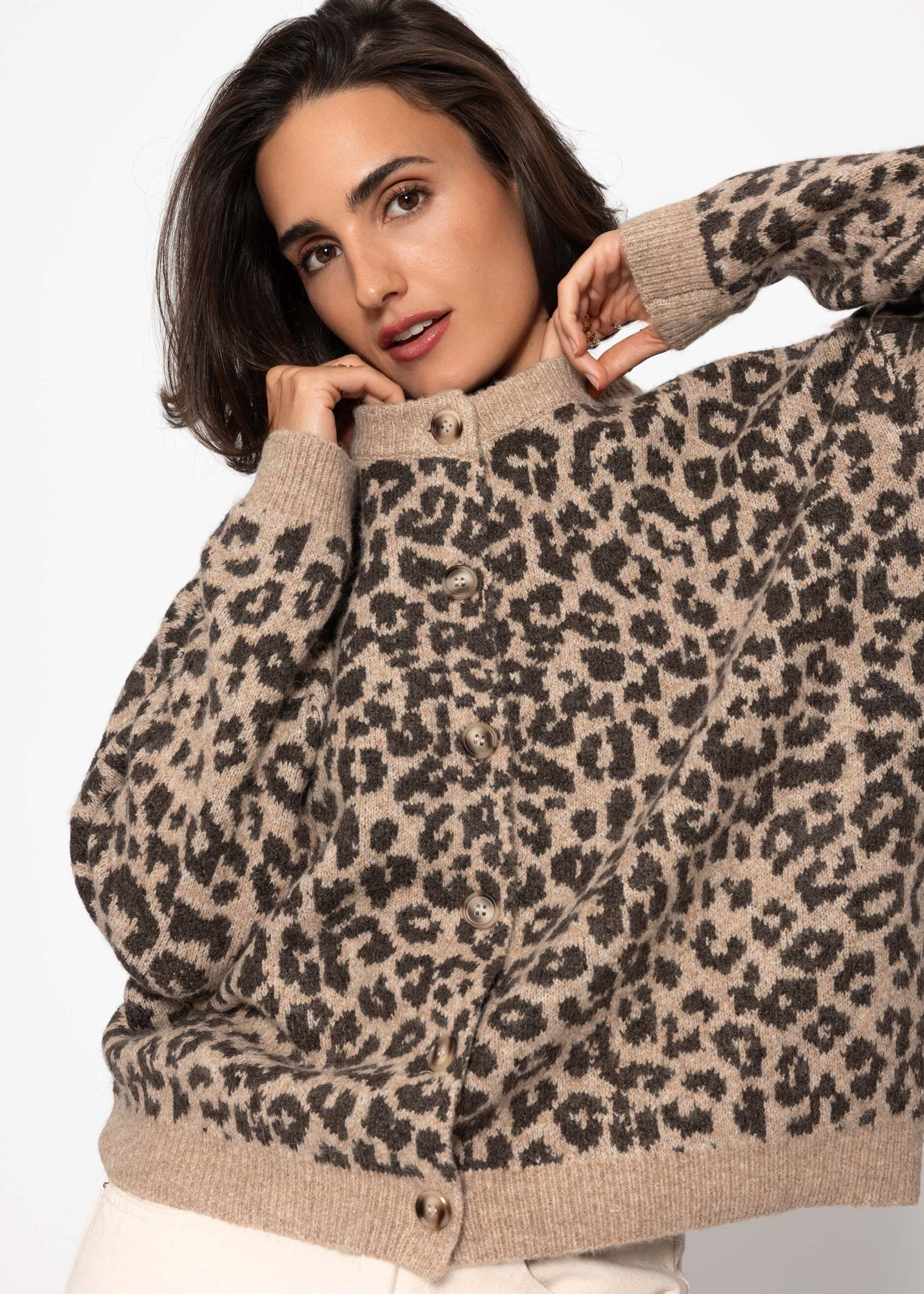 SASSYCLASSY Cardigan »Cardigan mit Leo-Muster« Cardigan mit Wollanteil mit Leopardenmuster Grau Schwarz Beige Braun