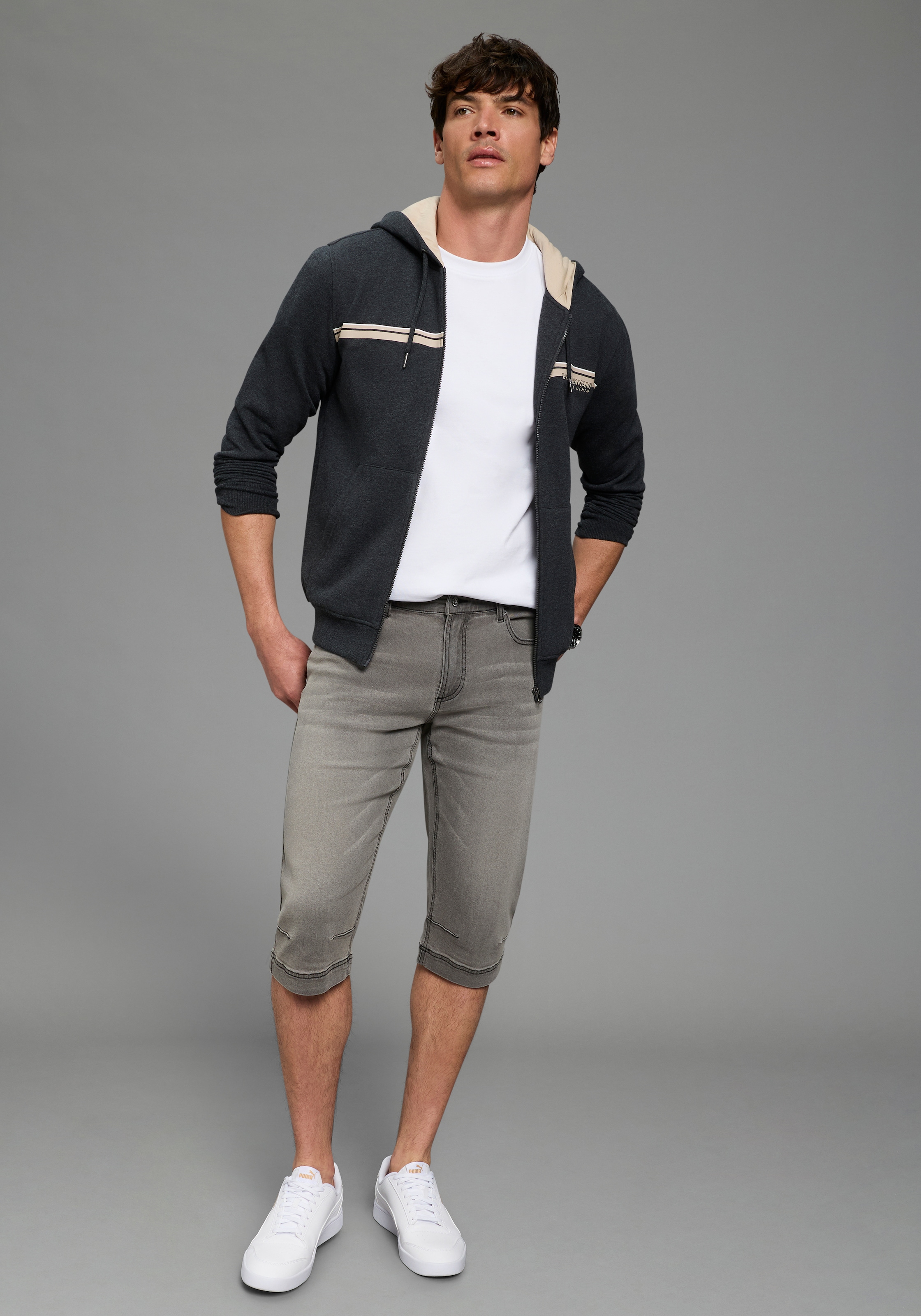 Bruno Banani Jeansbermudas »Hutch-Bermuda« Straight-Fit, normale Leibhöhe, aus elastischem Denim-Material