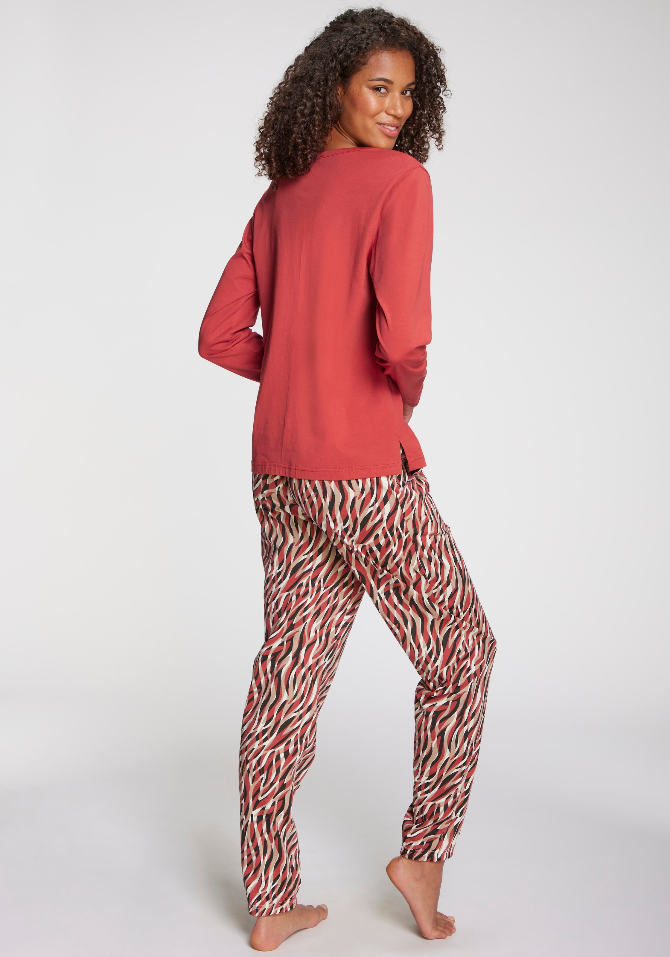 Vivance Dreams Longsleeve, mit kleinem Herzprint