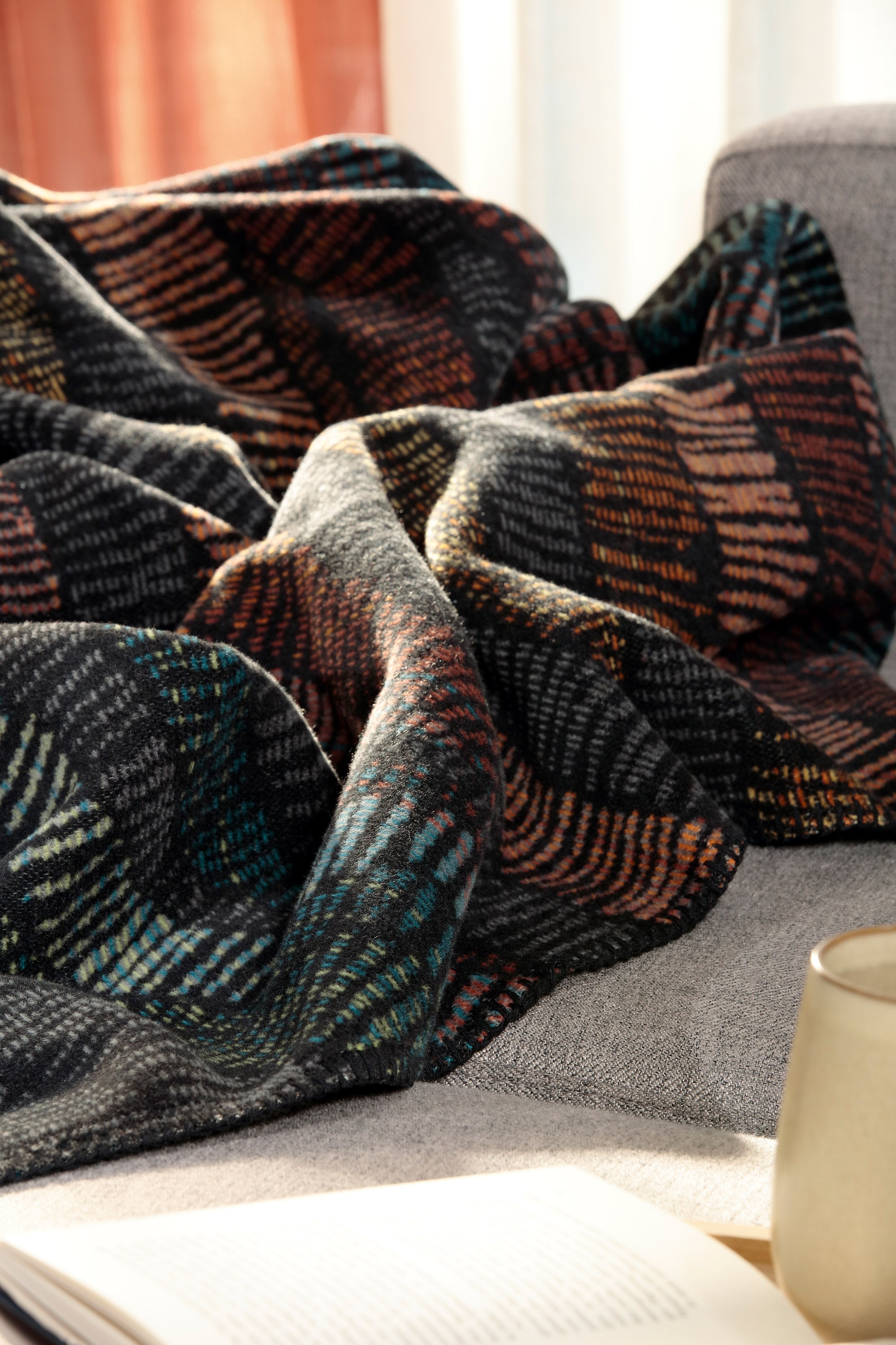 Biederlack Wohndecke »Vivid Waves« kuscheliger Blickfang