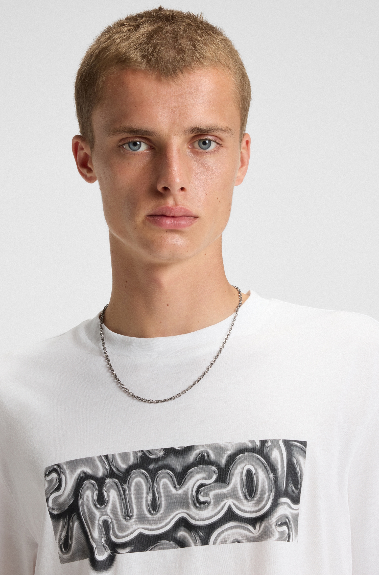 HUGO Blue T-Shirt »Nedirix«, Rundhalsausschnitt, regular fit, Logoprint