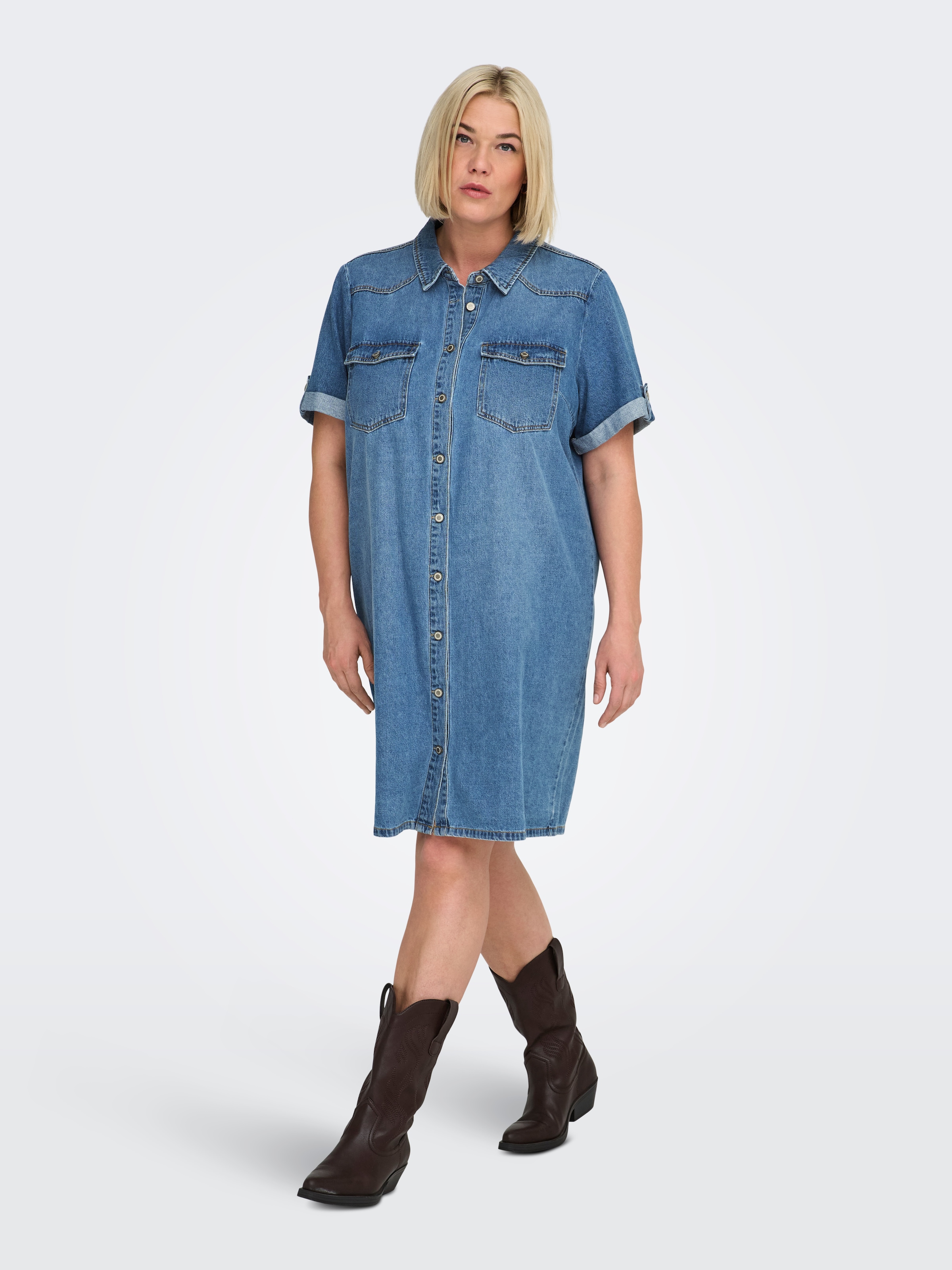 ONLY CARMAKOMA Jeanskleid »CARLISA S/S DNM DRESS GUA NOOS« Brusttaschen