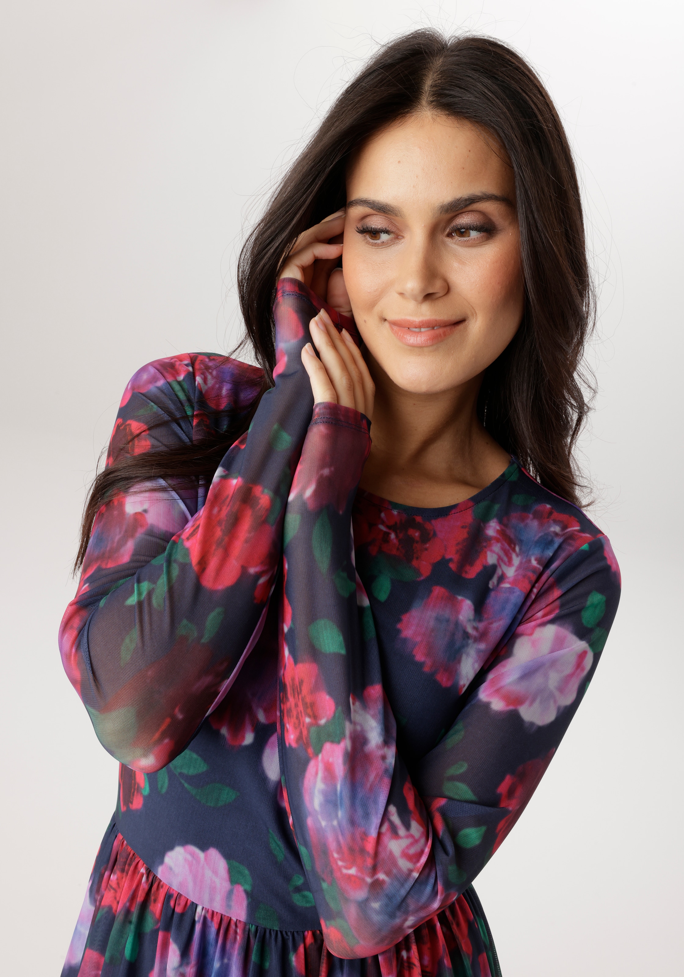 Aniston SELECTED Midikleid in Mesh-Qualität und floralem Batik-Musterung - NEUE KOLLEKTION