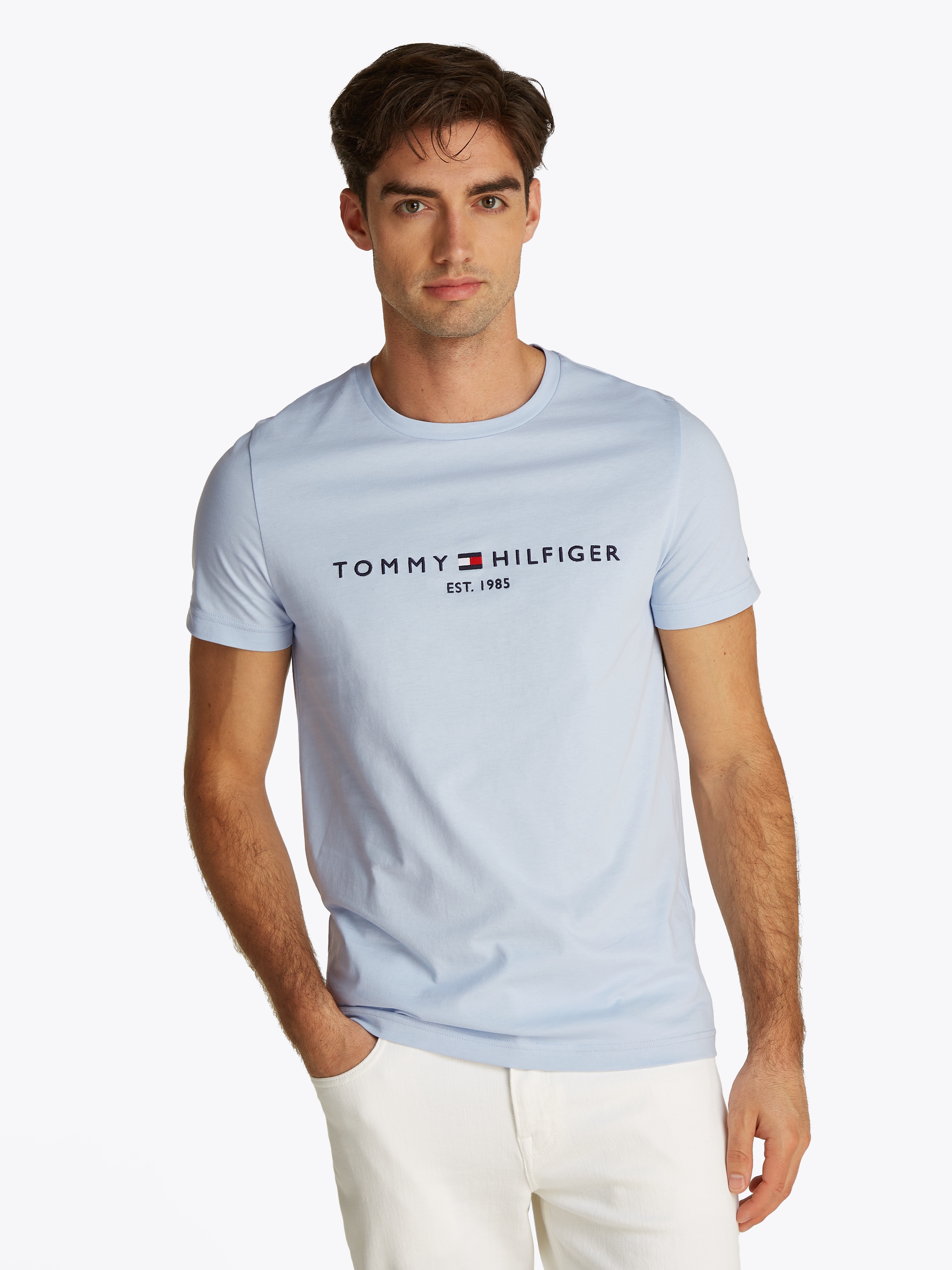 Tommy Hilfiger T-Shirt »TOMMY LOGO TEE«, aus reiner, nachhaltiger Baumwolle