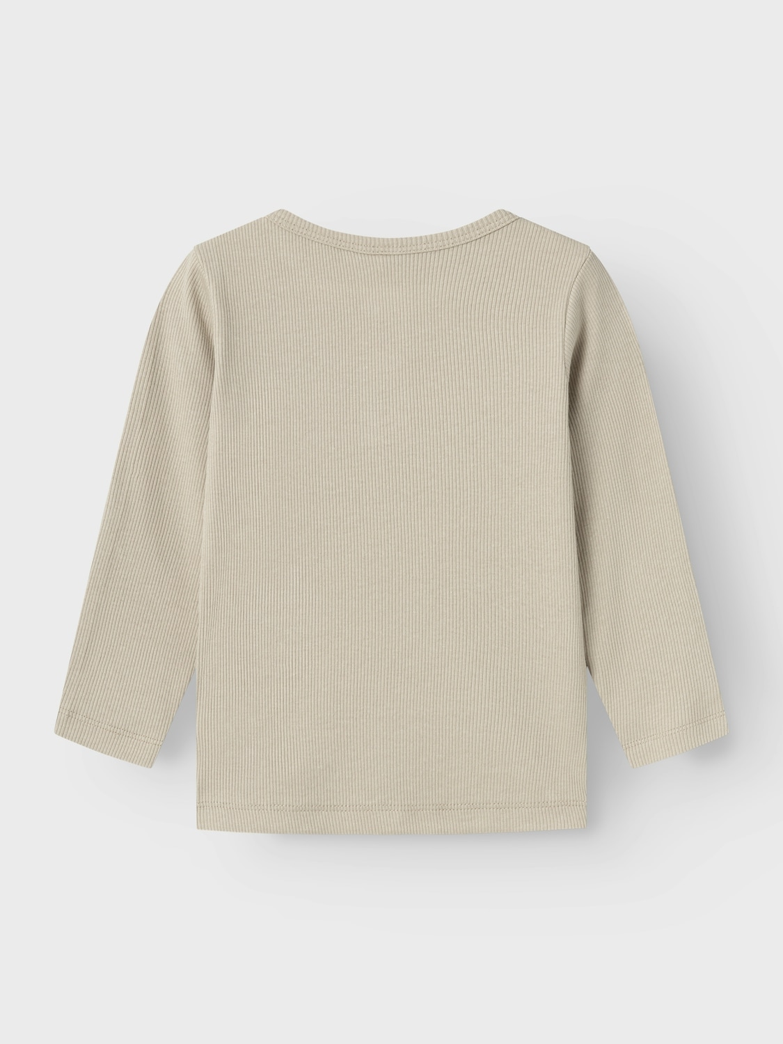 Name It Langarmshirt »NMMKAB LS TOP NOOS«, im Henley-Stil - mit kurzer Knopfleise am Ausschnitt