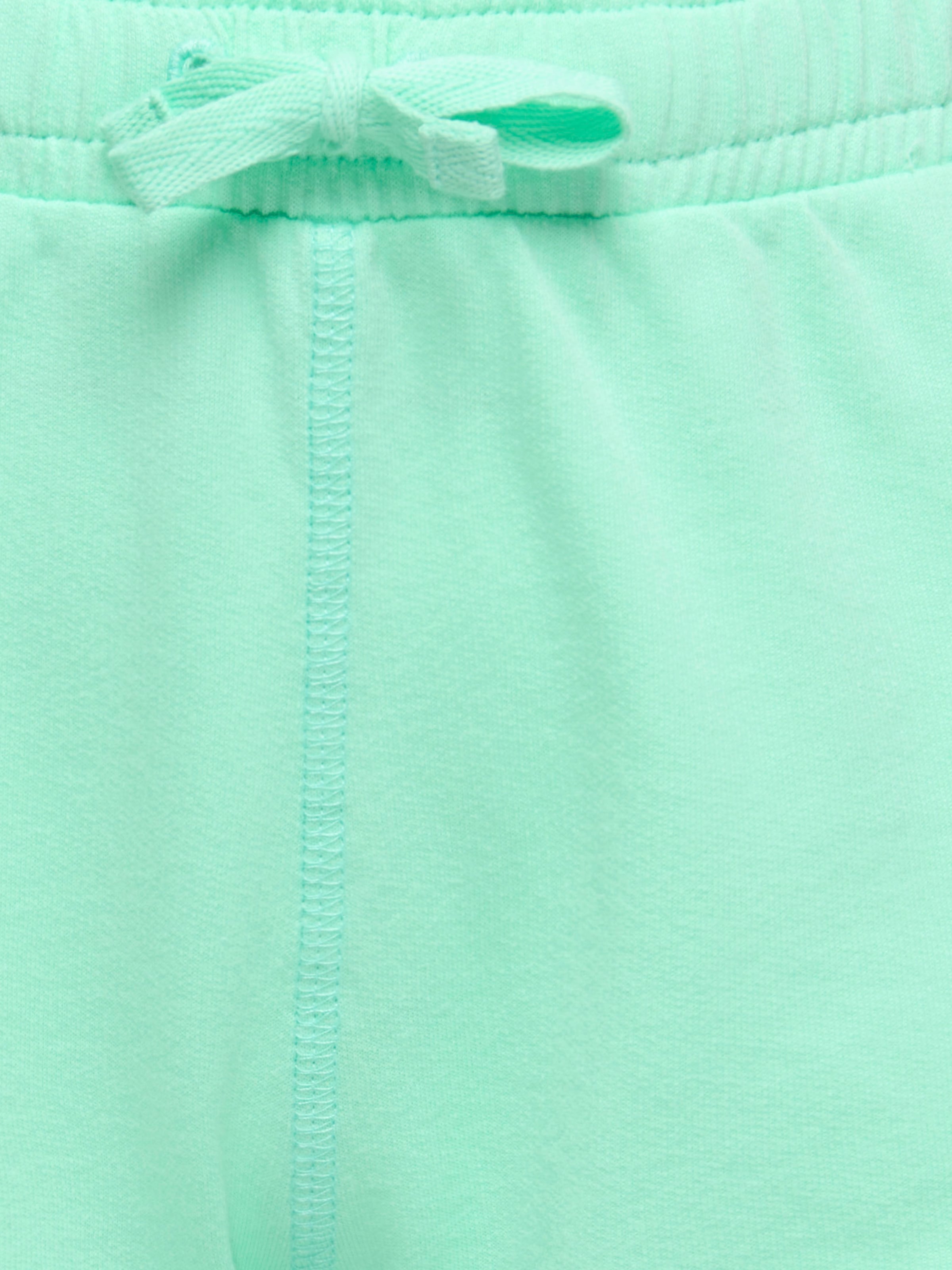 KIDS ONLY Sweatshorts »KOGAMANDA LIFE STRING SHORTS UB FR SWT«  mit kleinem Motiv am linken Bein