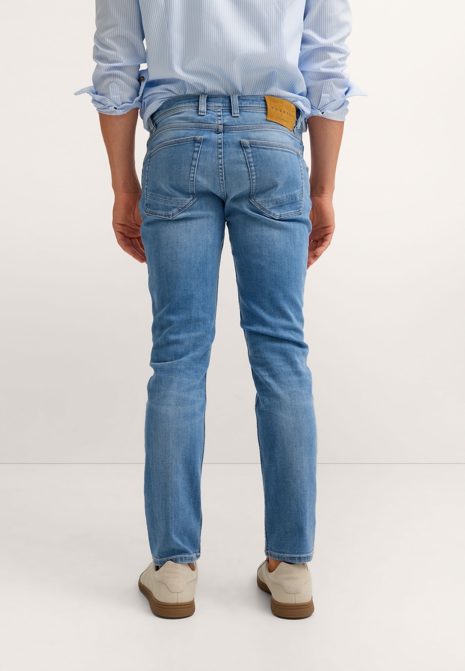 bugatti 5-Pocket-Jeans »Slim Fit« italian premium denim fabric