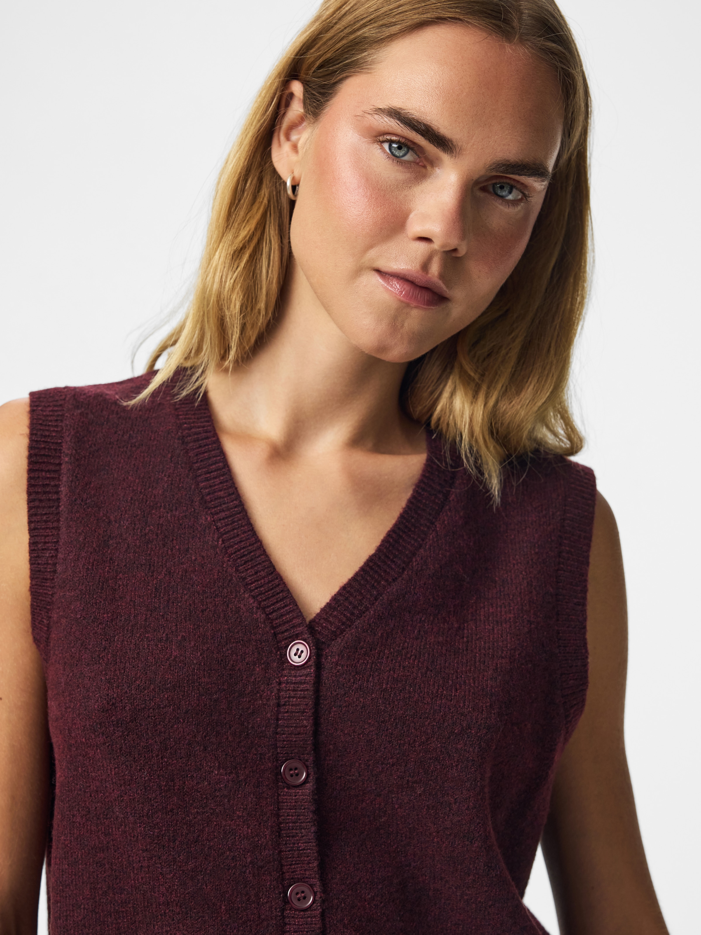 pieces Strickweste »PCSALLY SL V-NECK KNIT VEST NOOS BC« Materialmix