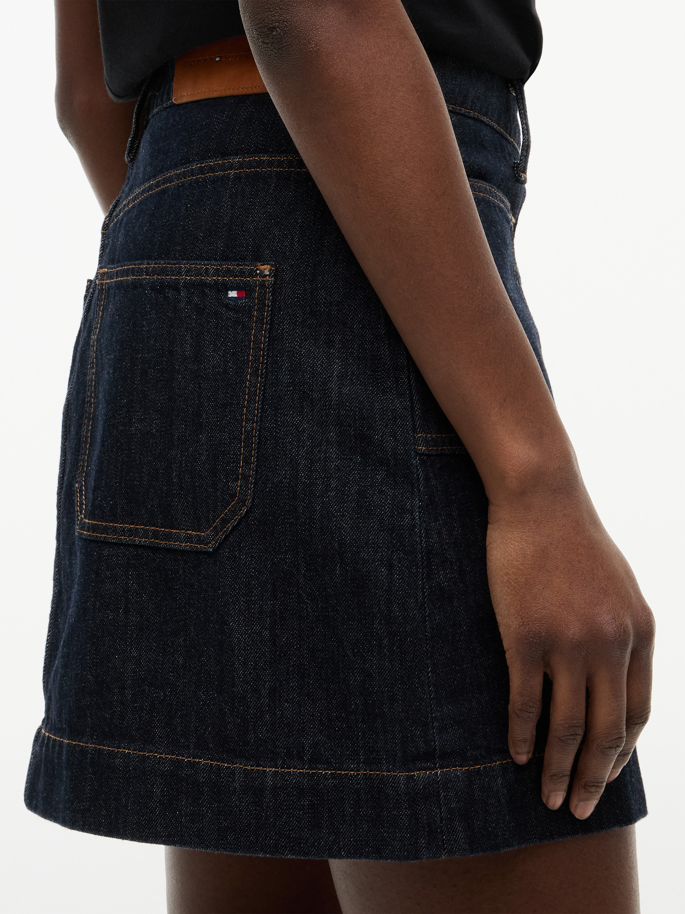 Tommy Hilfiger Jeansrock »MINI SKIRT RINSE HW« mit stilvoller Knopfleiste, aus Baumwolle