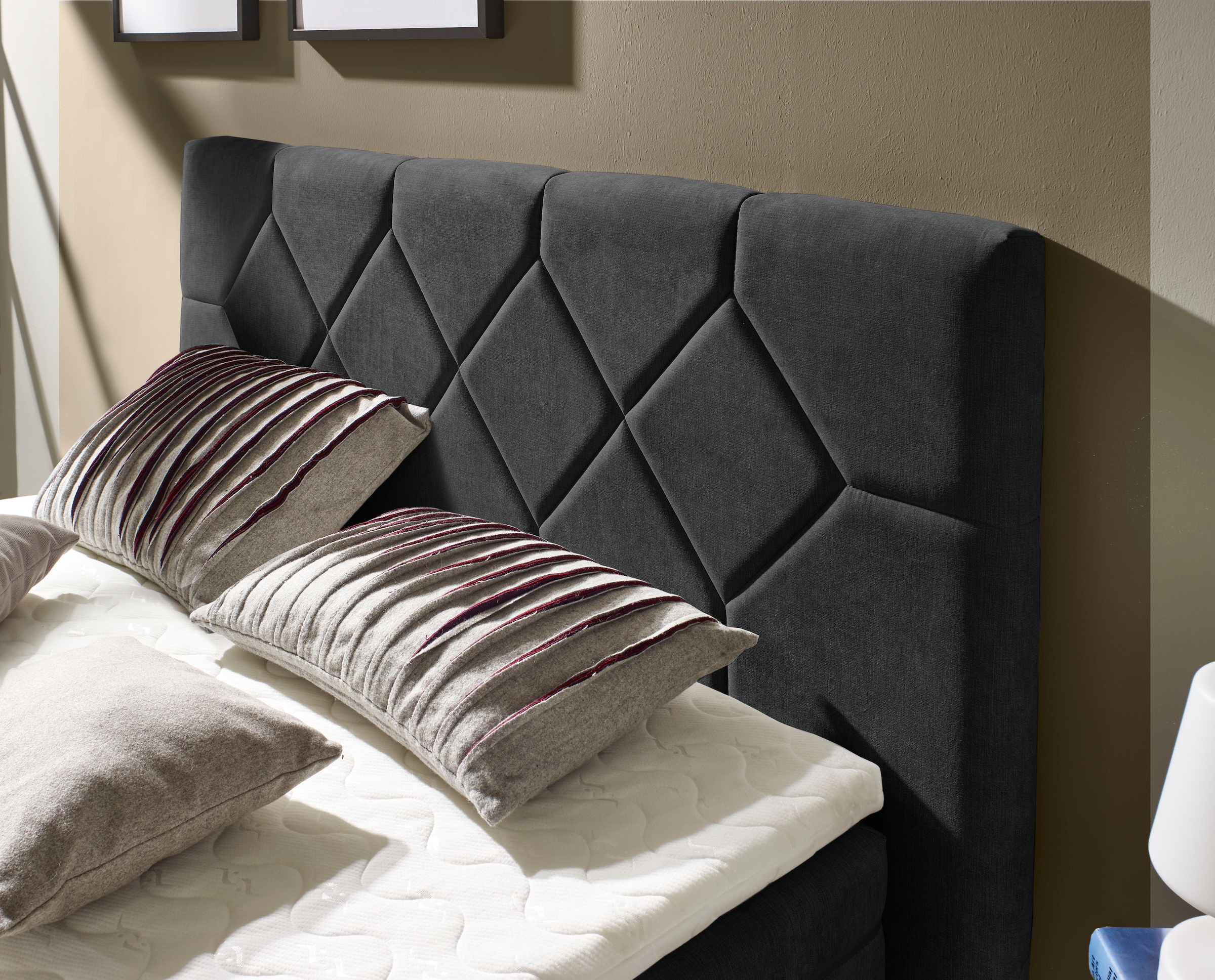 Places of Style Boxspringbett »Atlanta«, inklusive Topper und Bettkasten
