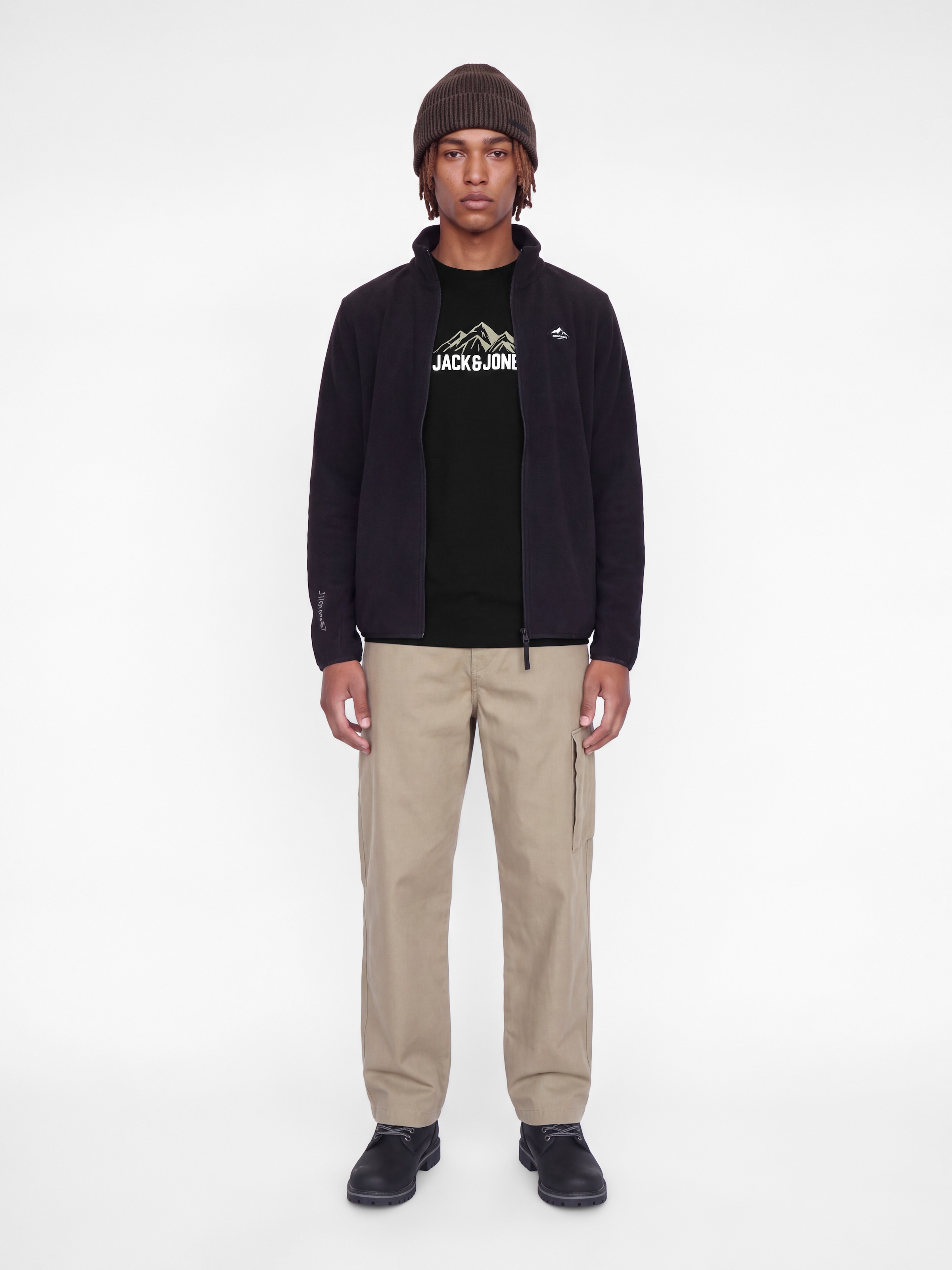 Jack & Jones T-Shirt »JJROCHE TEE SS CREW NECK« Baumwolle, regular fit