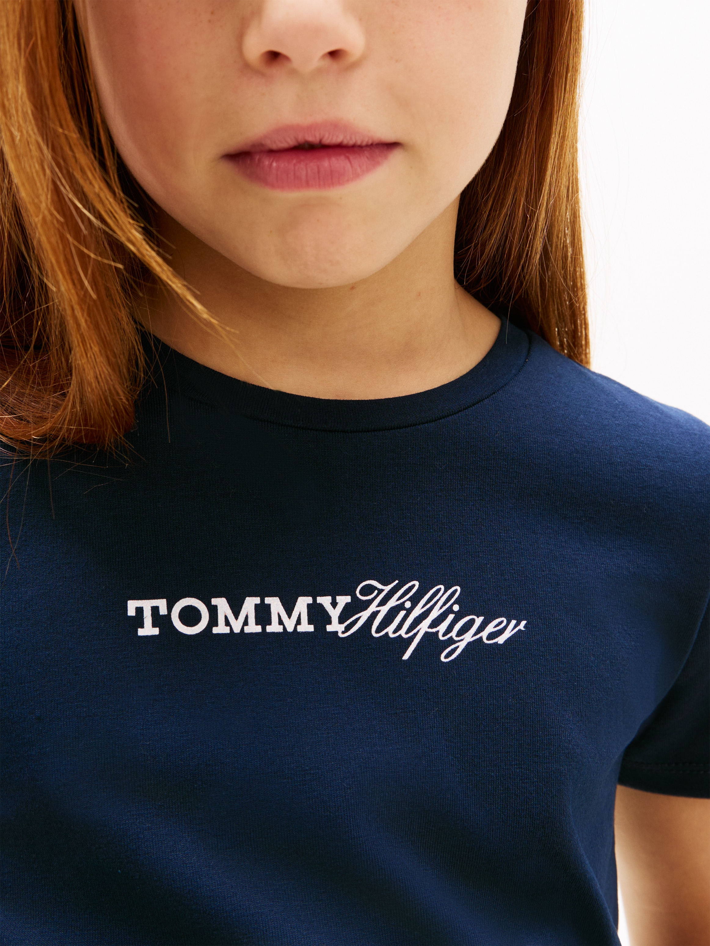 Tommy Hilfiger T-Shirt »TOMMY SCRIPT TEE SS« Kinder bis 16 Jahre, regular fit