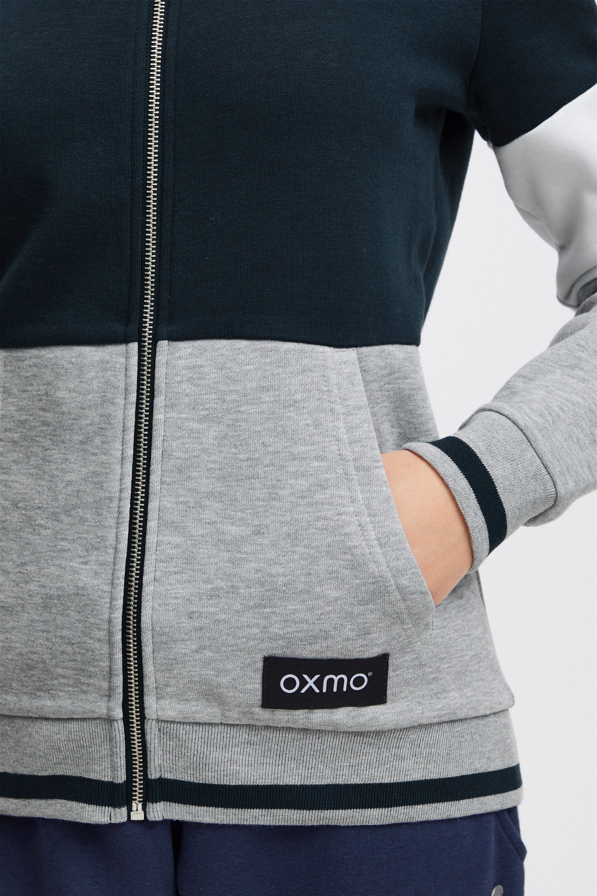 OXMO Kapuzensweatjacke »Kapuzensweatjacke OXOmanna«