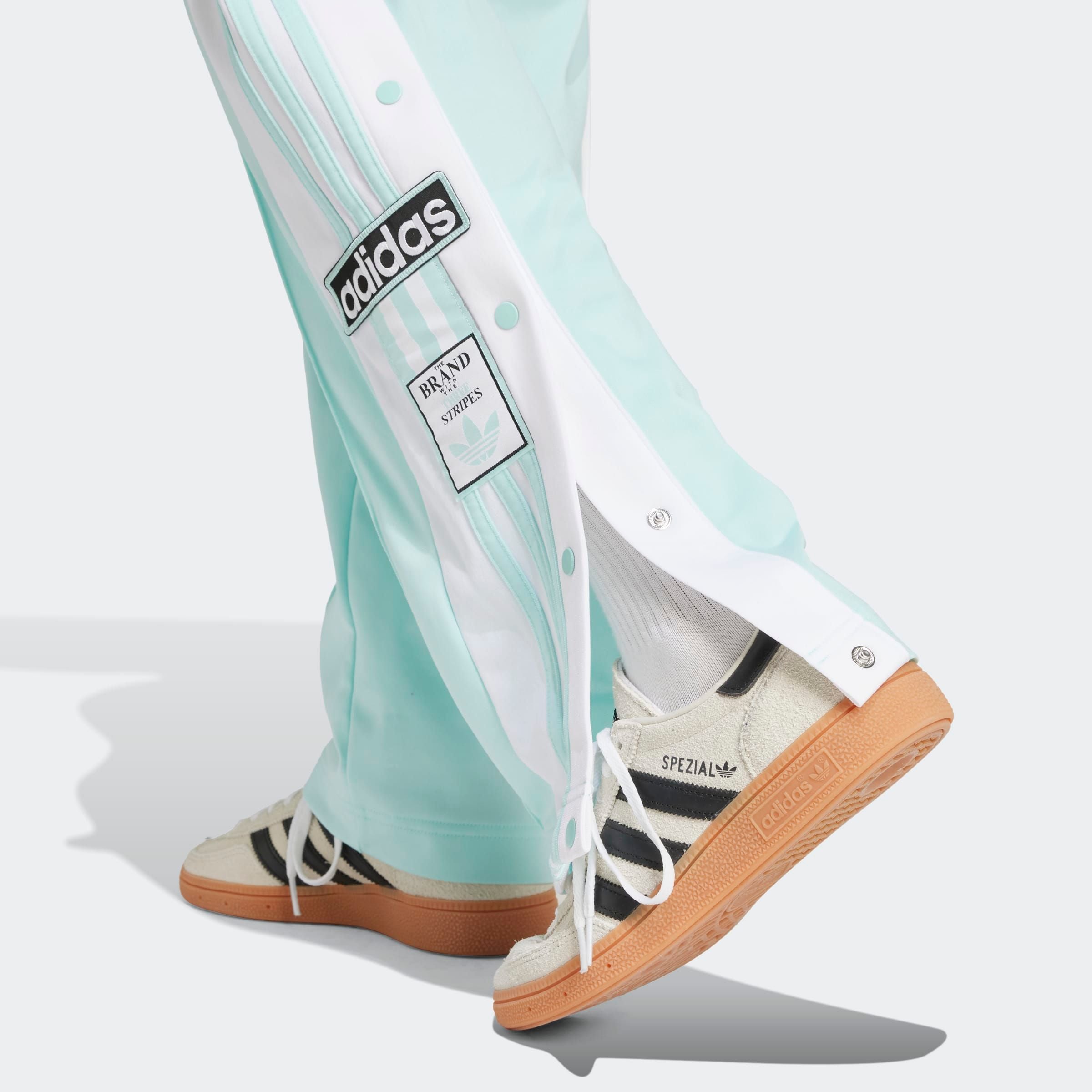 adidas Originals Sporthose »ADIBREAK PT«, (1 tlg.), Knopfhose, Knopfleiste am Bein