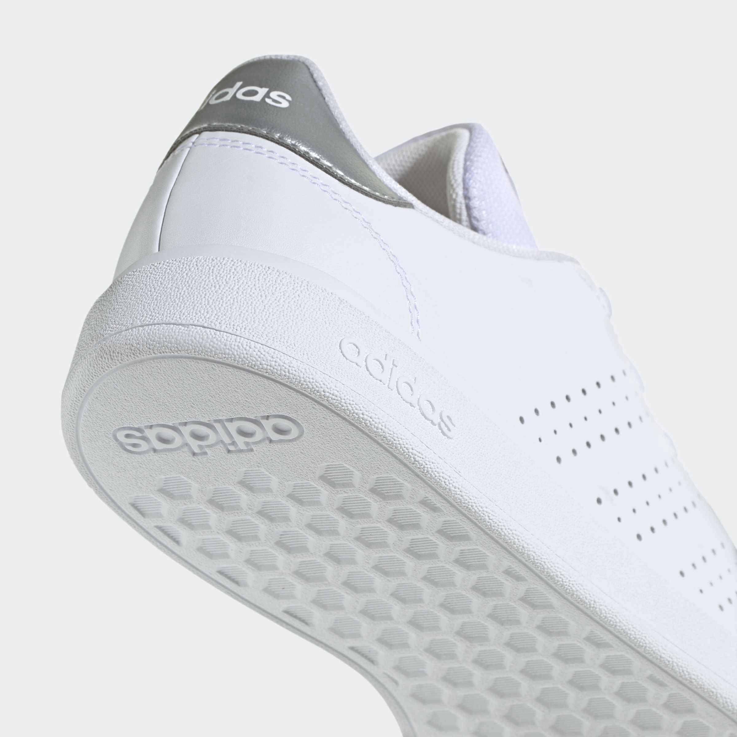 adidas Sportswear Sneaker  inspiriert vom Design des adidas stan smith