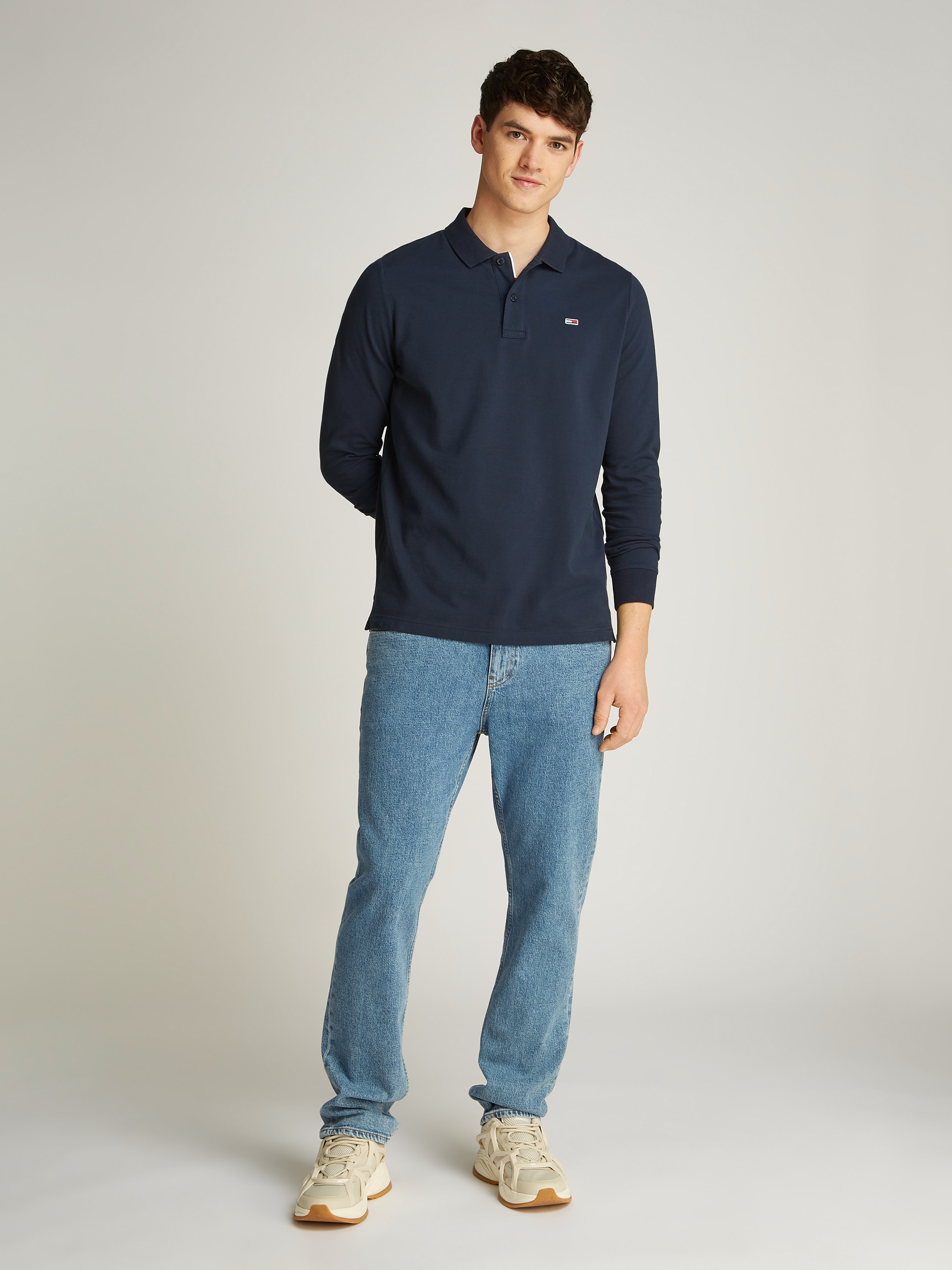 Tommy Jeans Plus Langarm-Poloshirt »TJM SLIM PLACKET POLO LS EXT«, in Großen Größen, Logostickerei