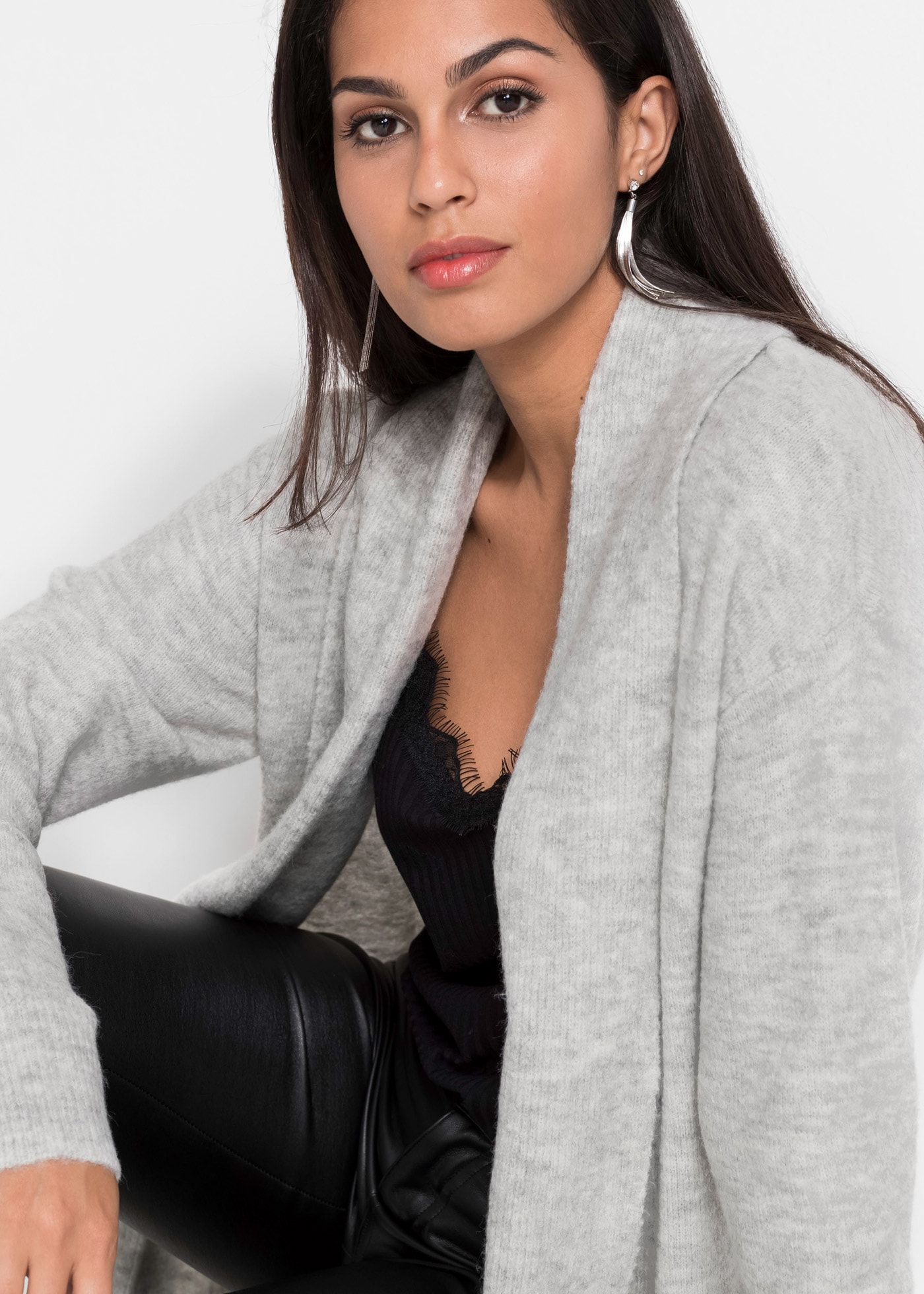 bonprix Longstrickjacke »Longstrickjacke mit Schalkragen« Longstrickjacke mit Schalkragen