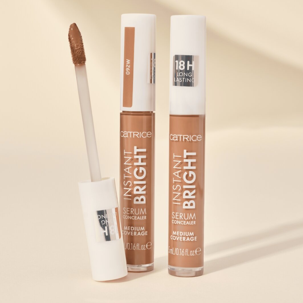 Catrice Concealer »Instant Bright Serum Concealer«, (Set, 3 tlg.), Langhaltend, mittlere Deckkraft, leichte Textur, spendet Feuchtigkeit.