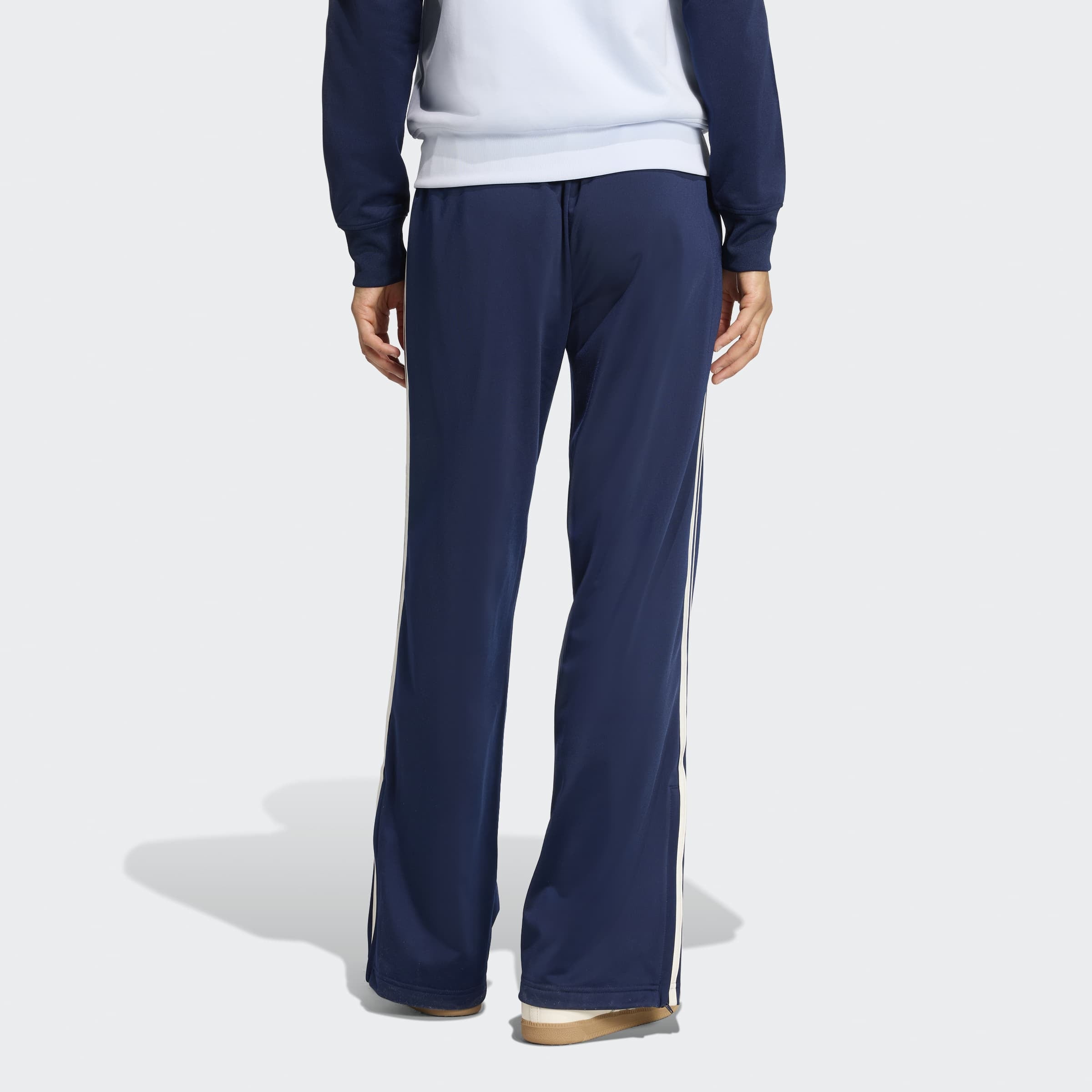 adidas Originals Sporthose »FIREBIRD LOOSE«  Firebird Loose Sporthose, lässig geschnitten