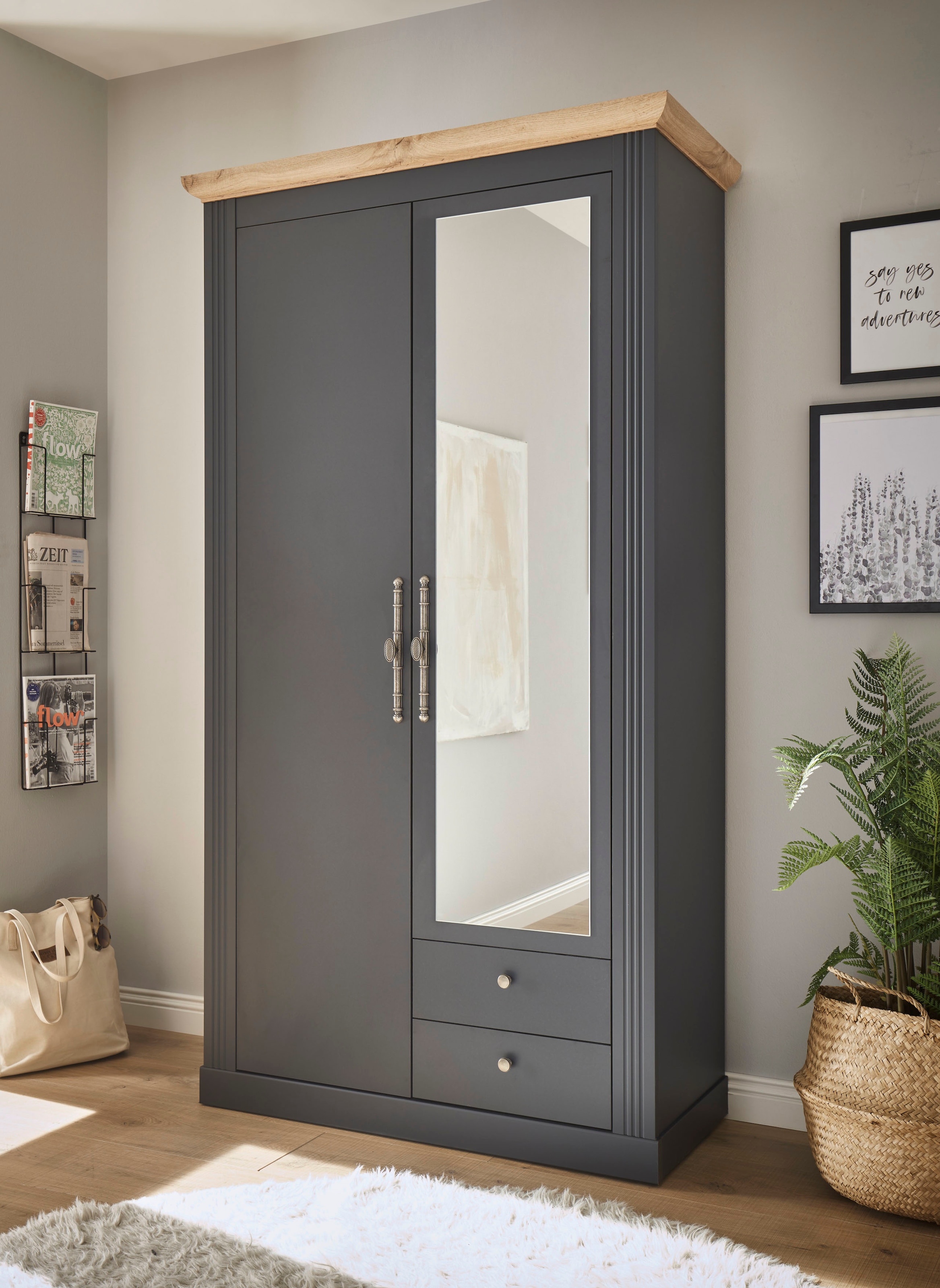 Home affaire Garderobenschrank »WESTMINSTER BESTSELLER!«, (Breite ca. 108 cm), im romantischen Landhausstil