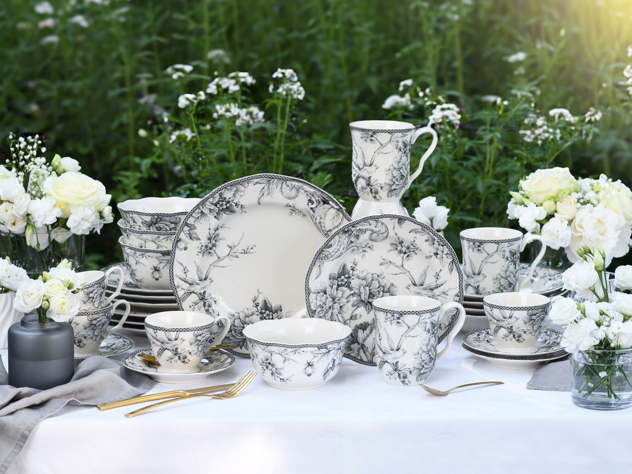 CreaTable Kaffeeservice »Adelaide, Service 12-tlg.« Nostalgischer Vintage Dekor, Elegante Form