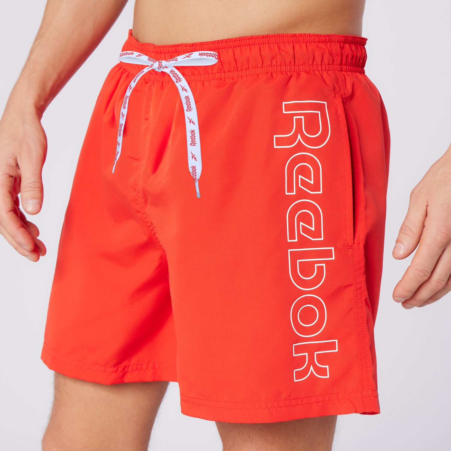 Reebok Badeshorts »Abbott« mit Tunnelzug und seitlichen Taschen