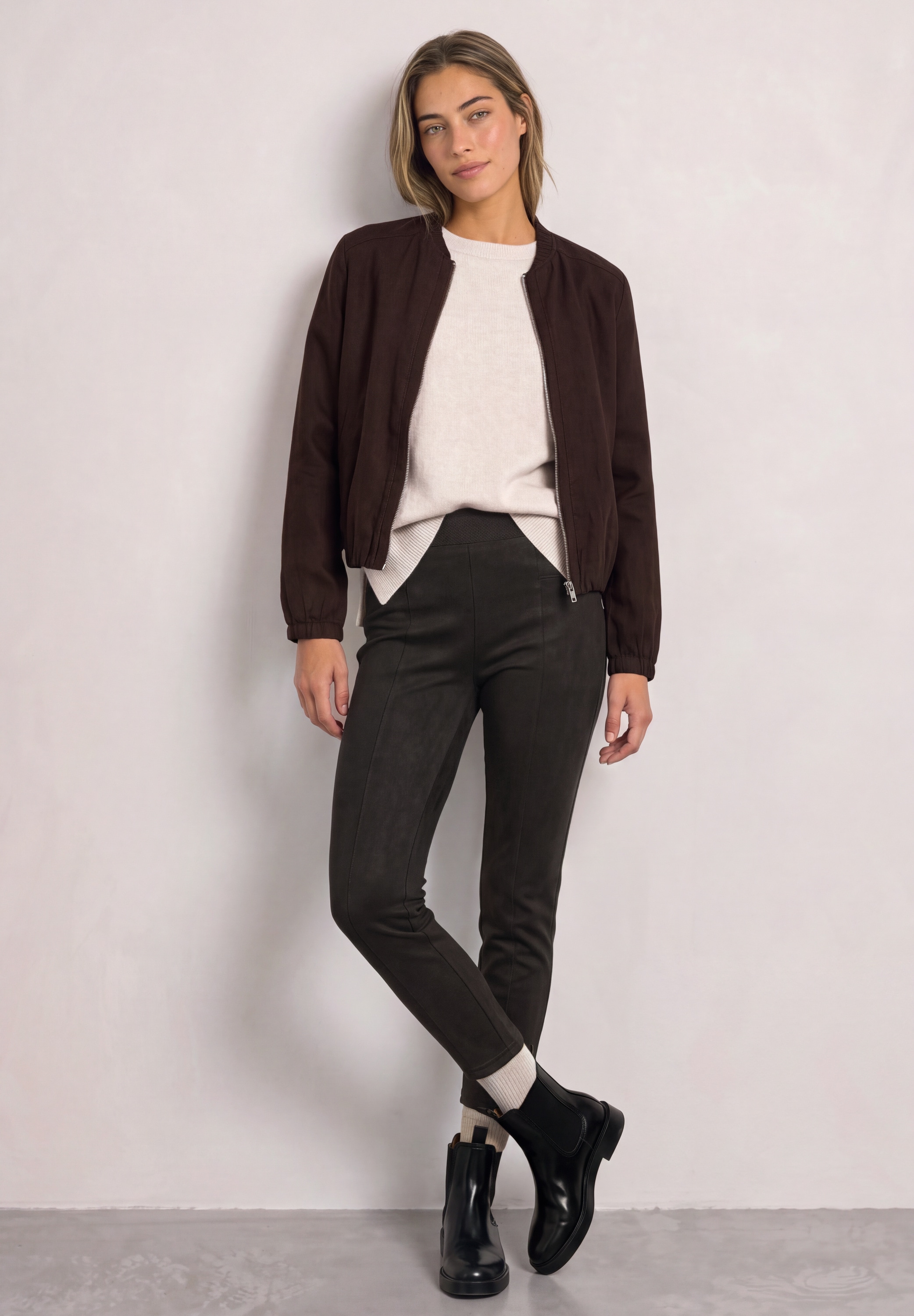 STREET ONE Stoffhose »Style Hope«  Skinny Leg Hose aus Velours