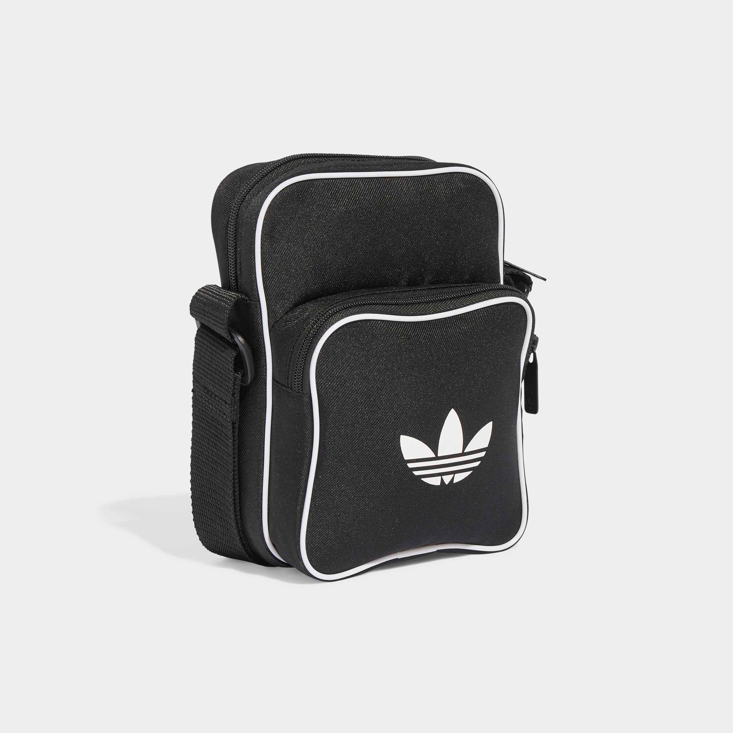 adidas Originals Sporttasche »ADICOLOR CLASSIC SMALL ITEM« aus Polyester-Twill, mit verstellbarem Schulterriemen