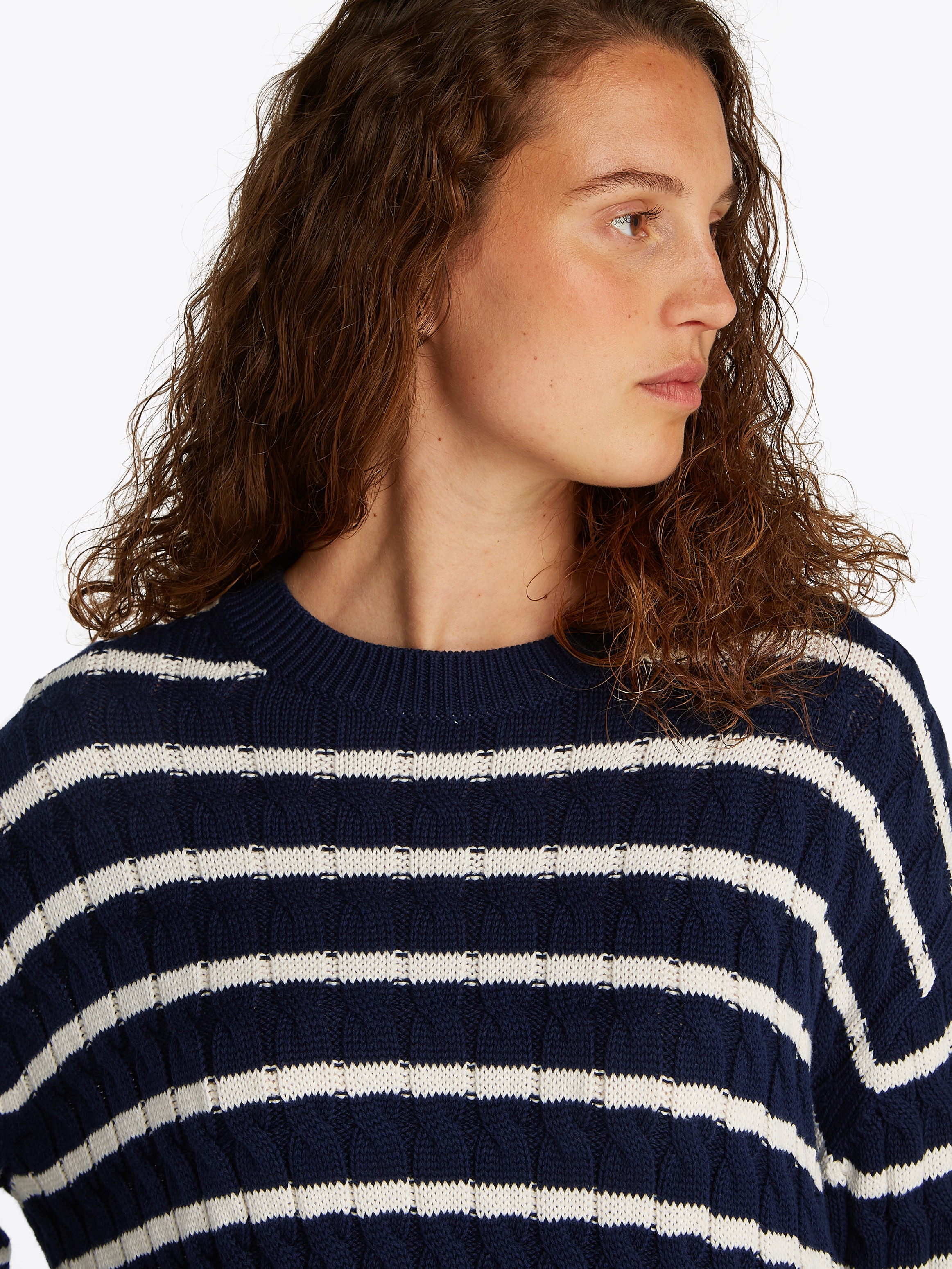 Tommy Hilfiger Rundhalspullover »SOFT CO CABLE C-NK LS SWT«, mit Zopfmuster