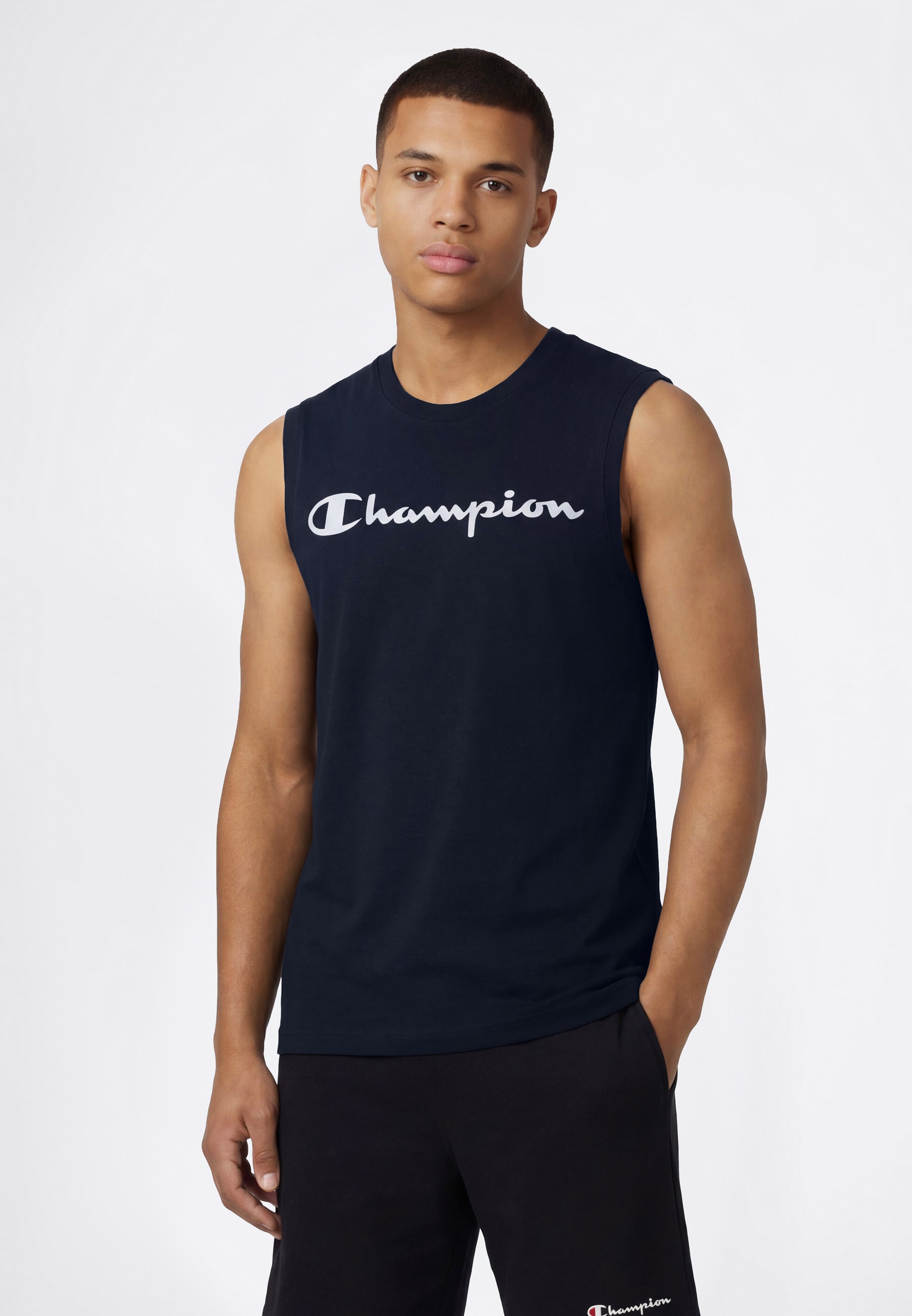 Champion Tanktop »BASICS Sleeveless T-Shirt Large Logo« 1 tlg. sportliche Schnittform, sportlicher Stil, mit Rundhalsausschnitt