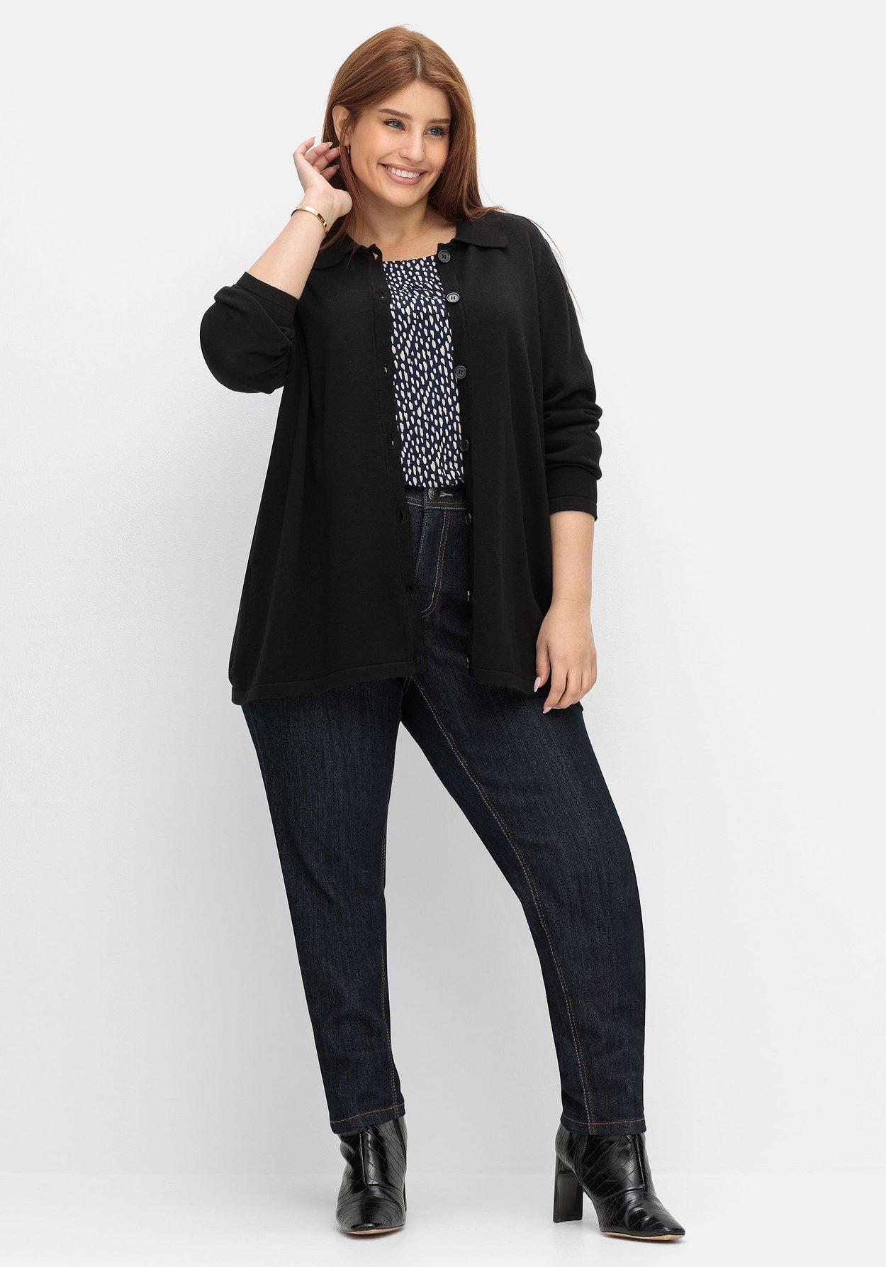 Sheego Strickjacke »Strickjacke in Petite-Passform in Petite Passform, mit Polokragen«
