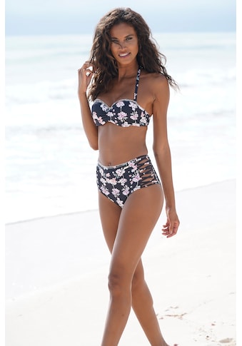 Sunseeker Highwaist-Bikini-Hose »Ditsy«, mit Häkelkante und seitlichen Zierbändern kaufen