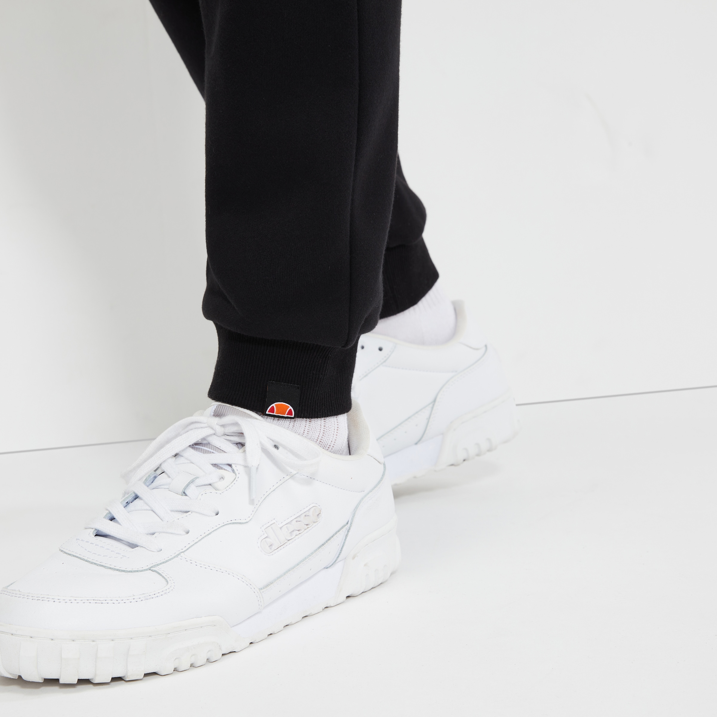 Ellesse Jogginghose »OVEST JOG PANT«, (1 tlg.)