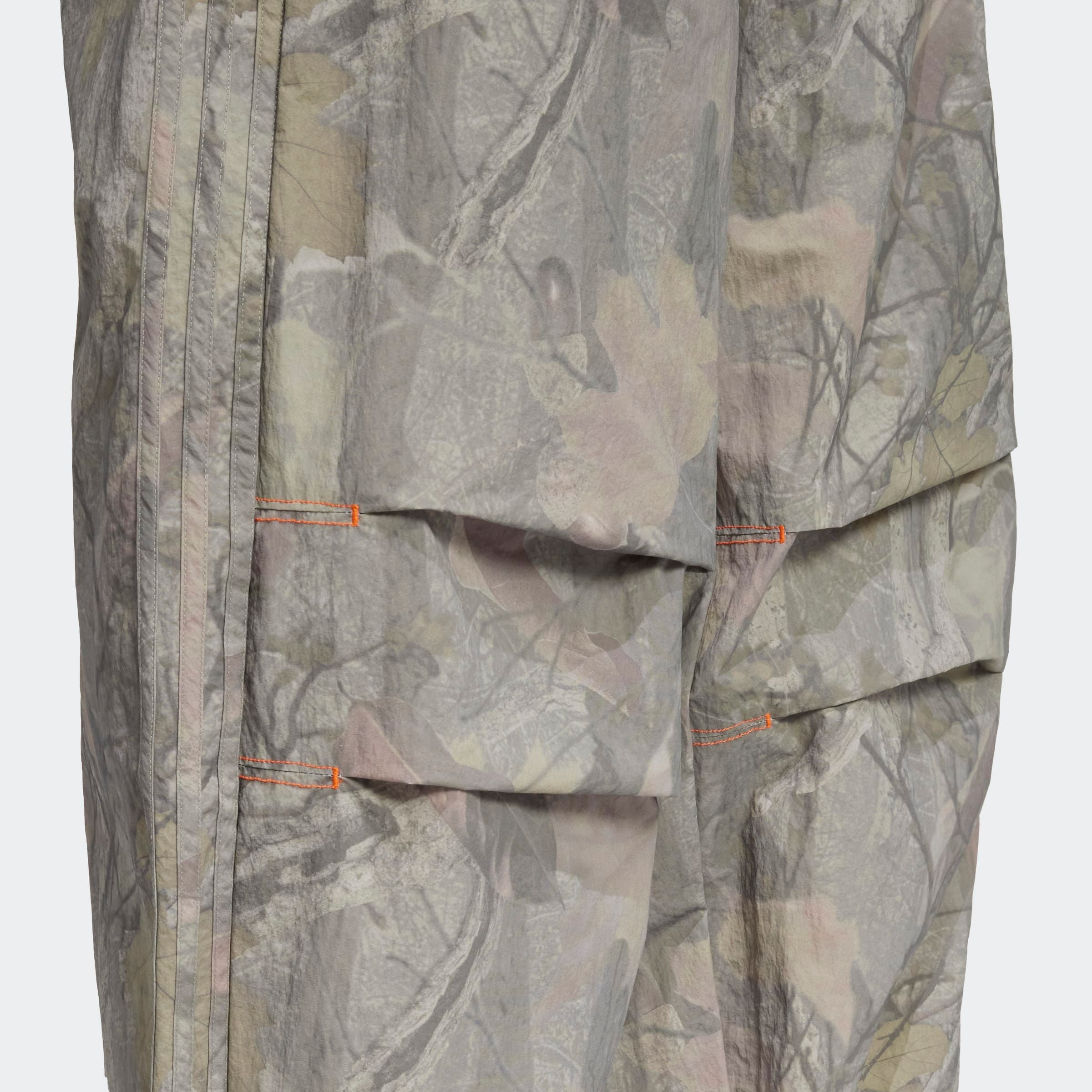 adidas Originals Sporthose »CAMO PANT Q1«, (1 tlg.)