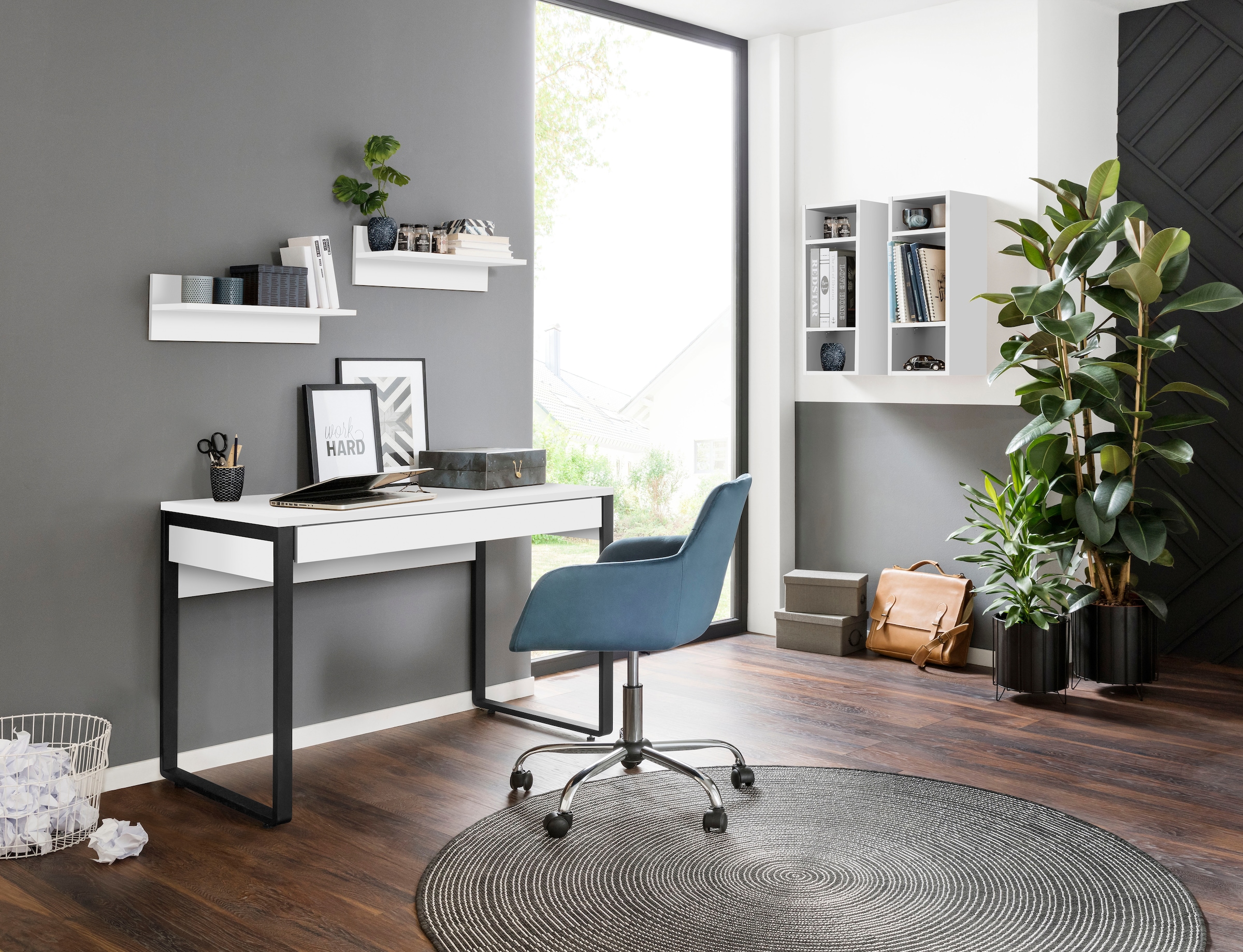 Places of Style Schreibtisch »Moid, Computertisch im modernen Design,«,  Breite 120 cm, mit Metallbeinen & Schublade online kaufen | Schreibtische