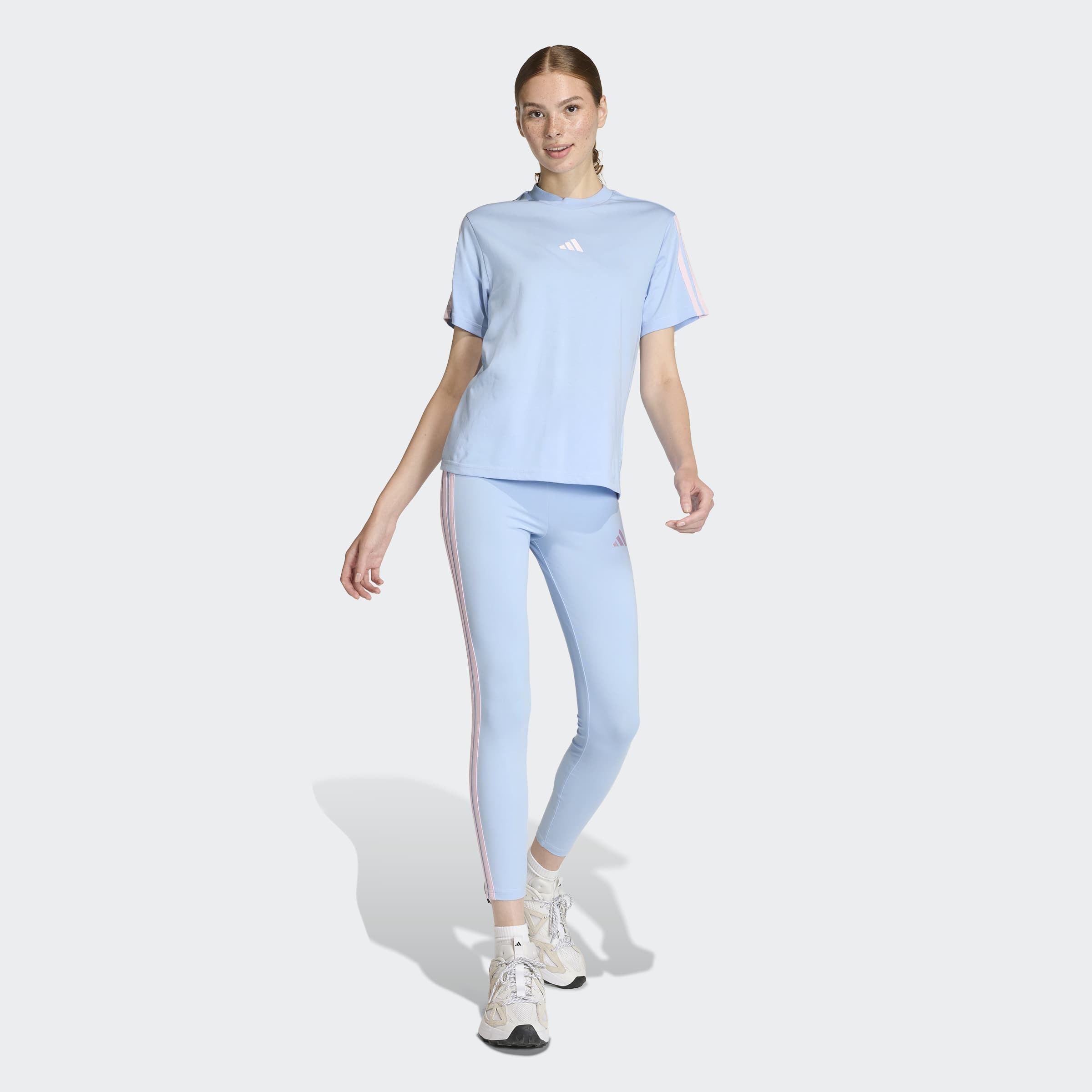 adidas Sportswear T-Shirt »W 3S SJ T B« klassische 3-Streifen an den Ärmeln, ohne Verschluss