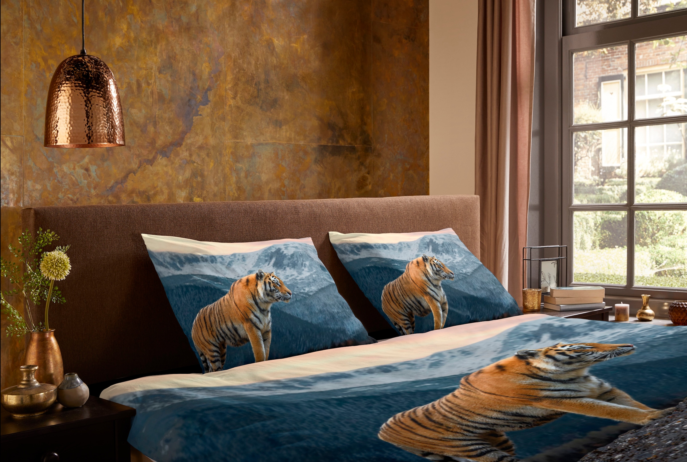 PURE luxury collection Wendebettwäsche »Sky«, Mikrofaser, 135x200, Pflegeleicht, Reißverschluss, Wendeoptik, Tiger